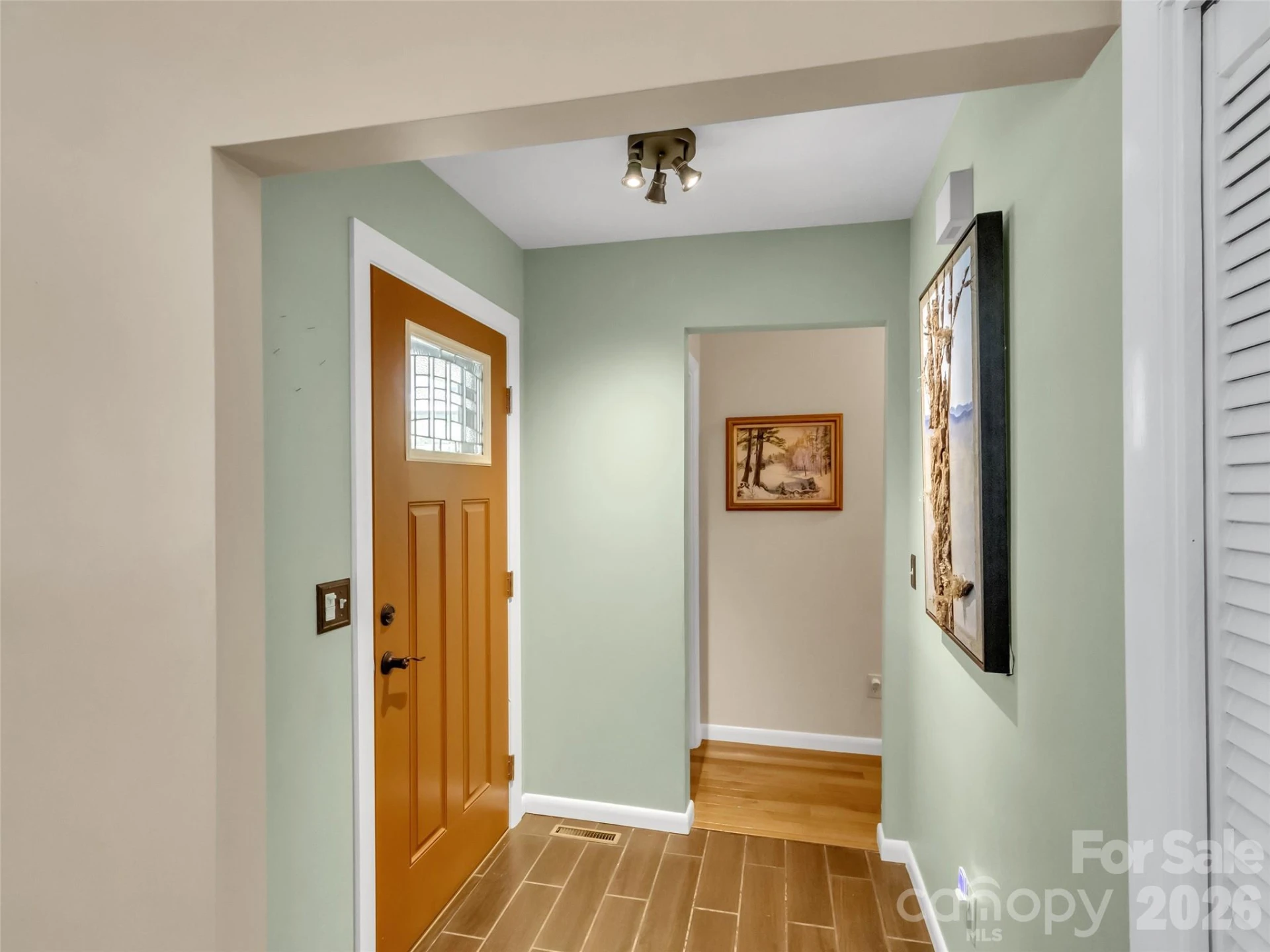 96 Garden Court - Photo 11