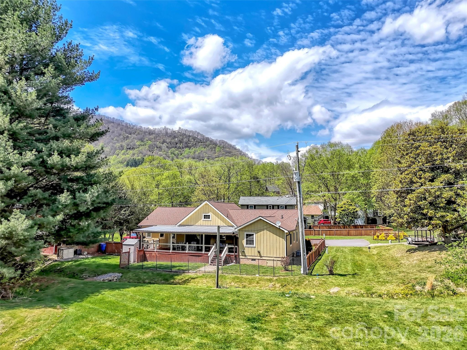 96 Garden Court - Photo 3