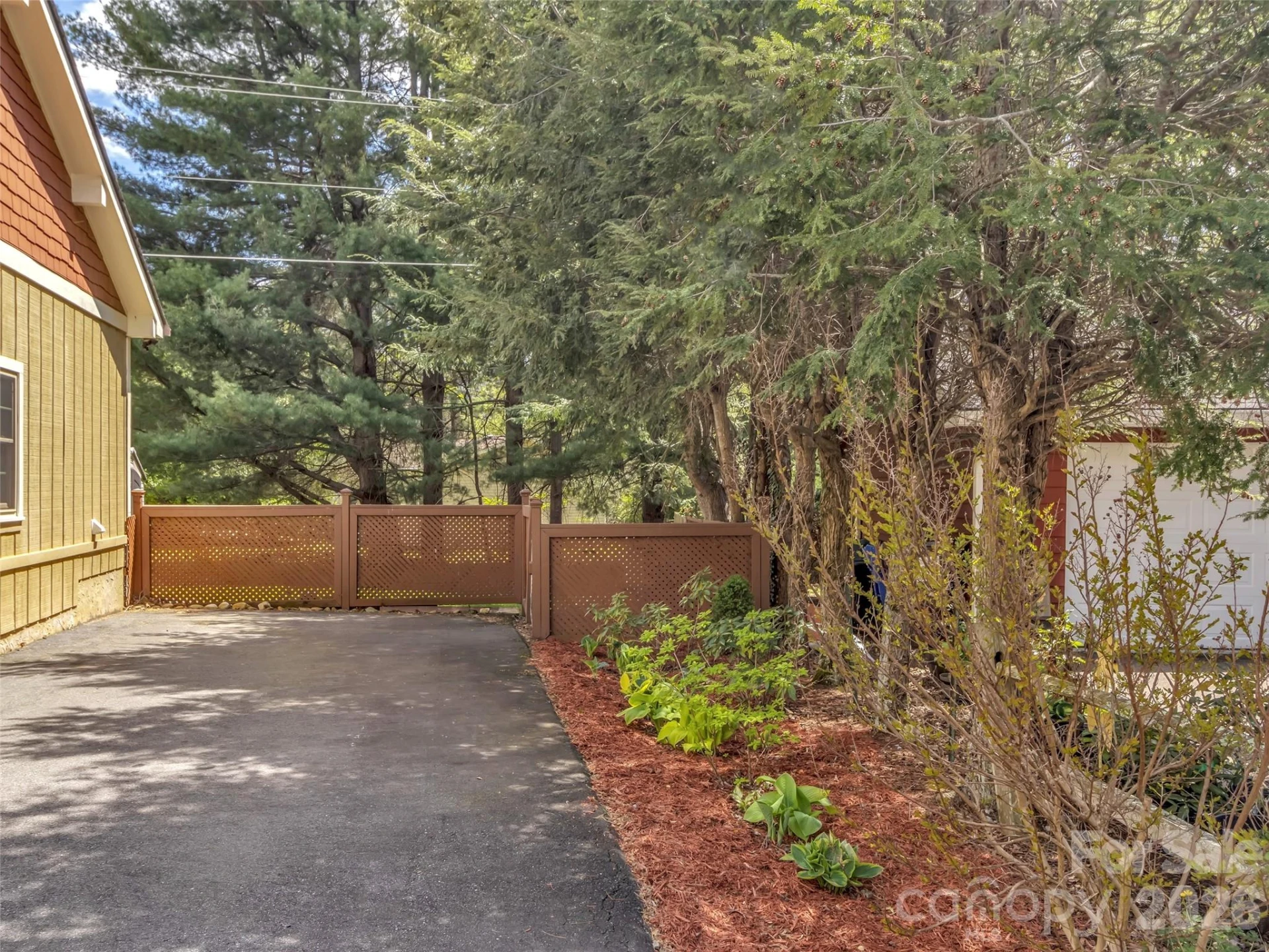 96 Garden Court - Photo 24