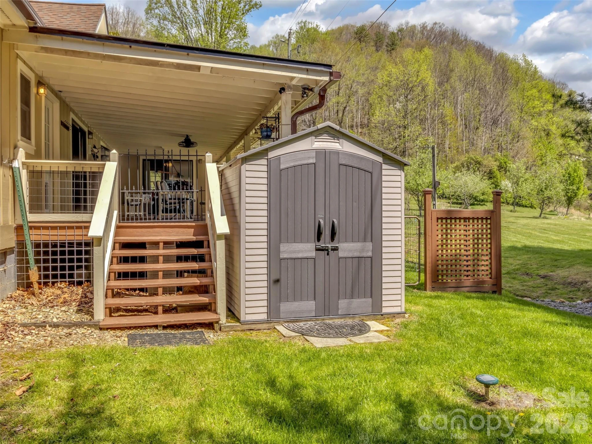 96 Garden Court - Photo 29