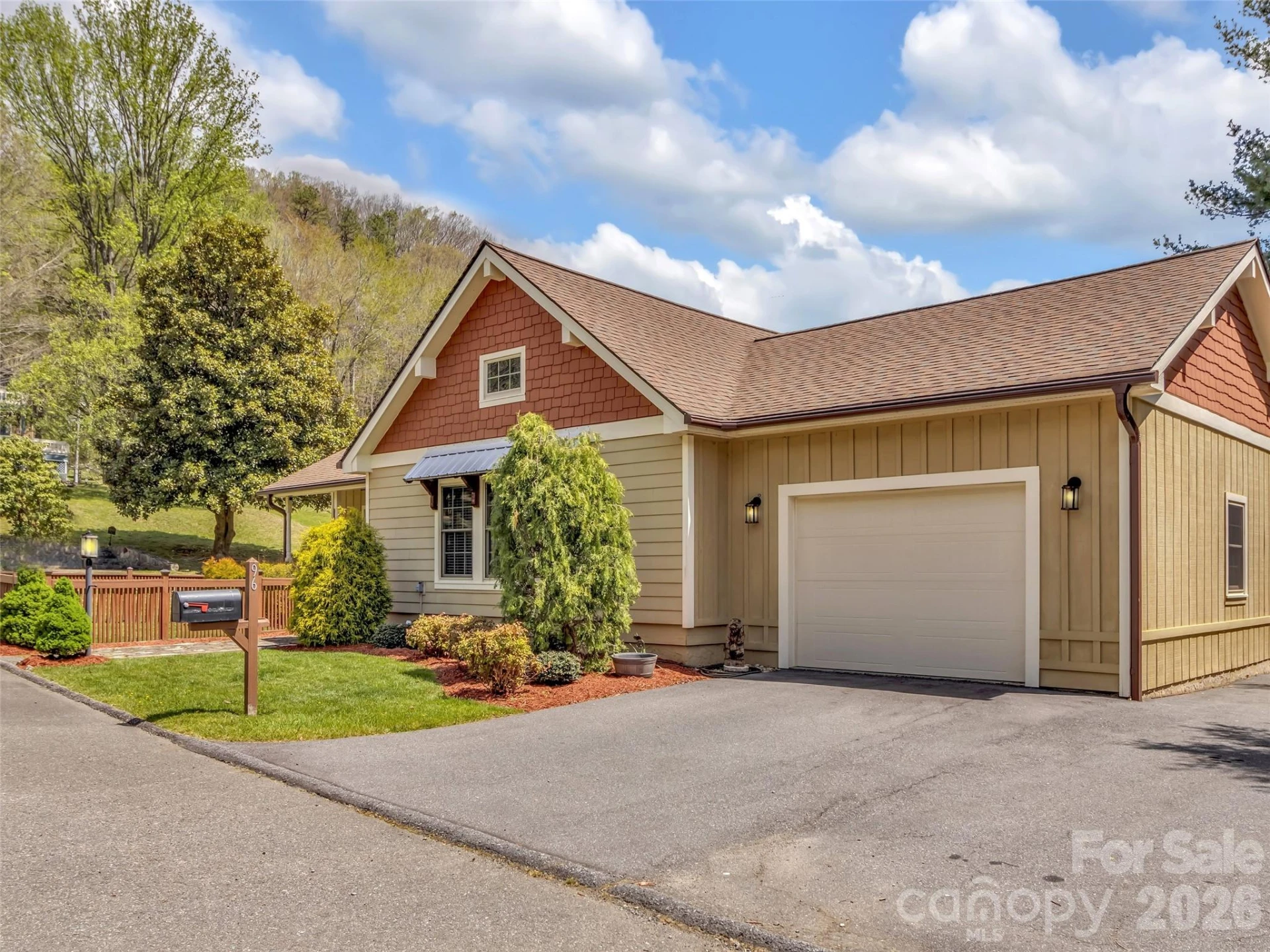 96 Garden Court - Photo 32