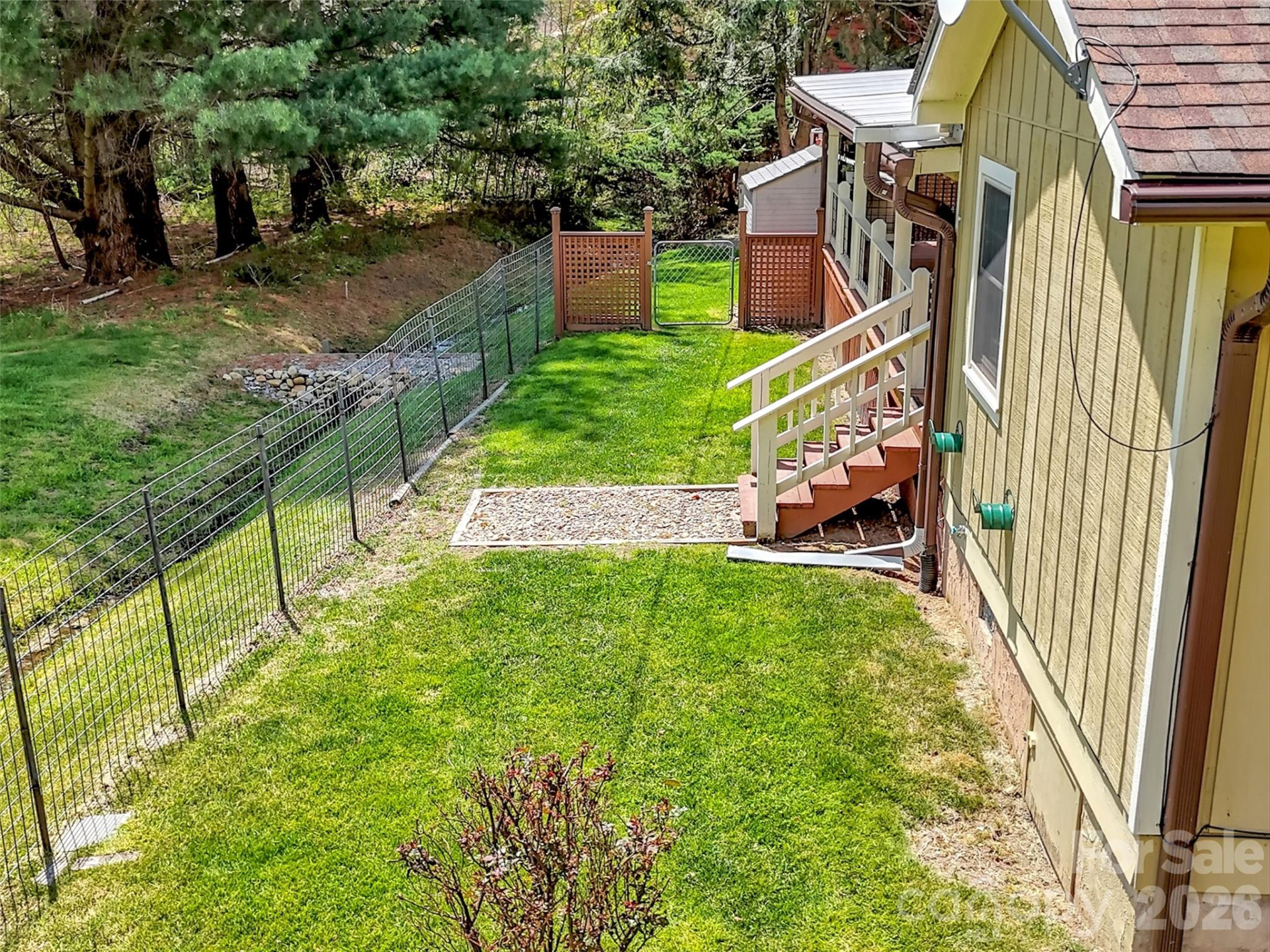 96 Garden Court - Photo 33