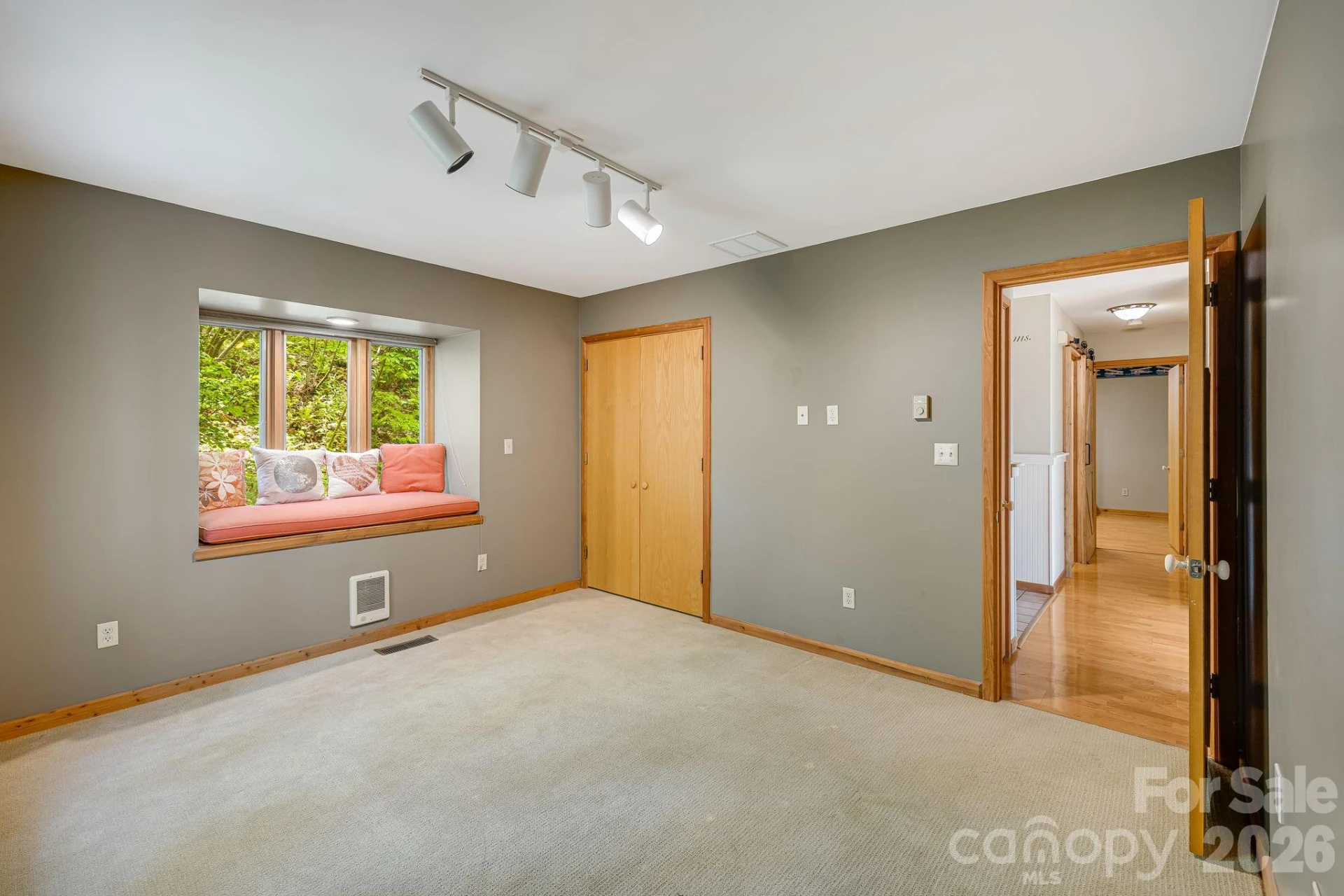 24 Smokey Road - Photo 20