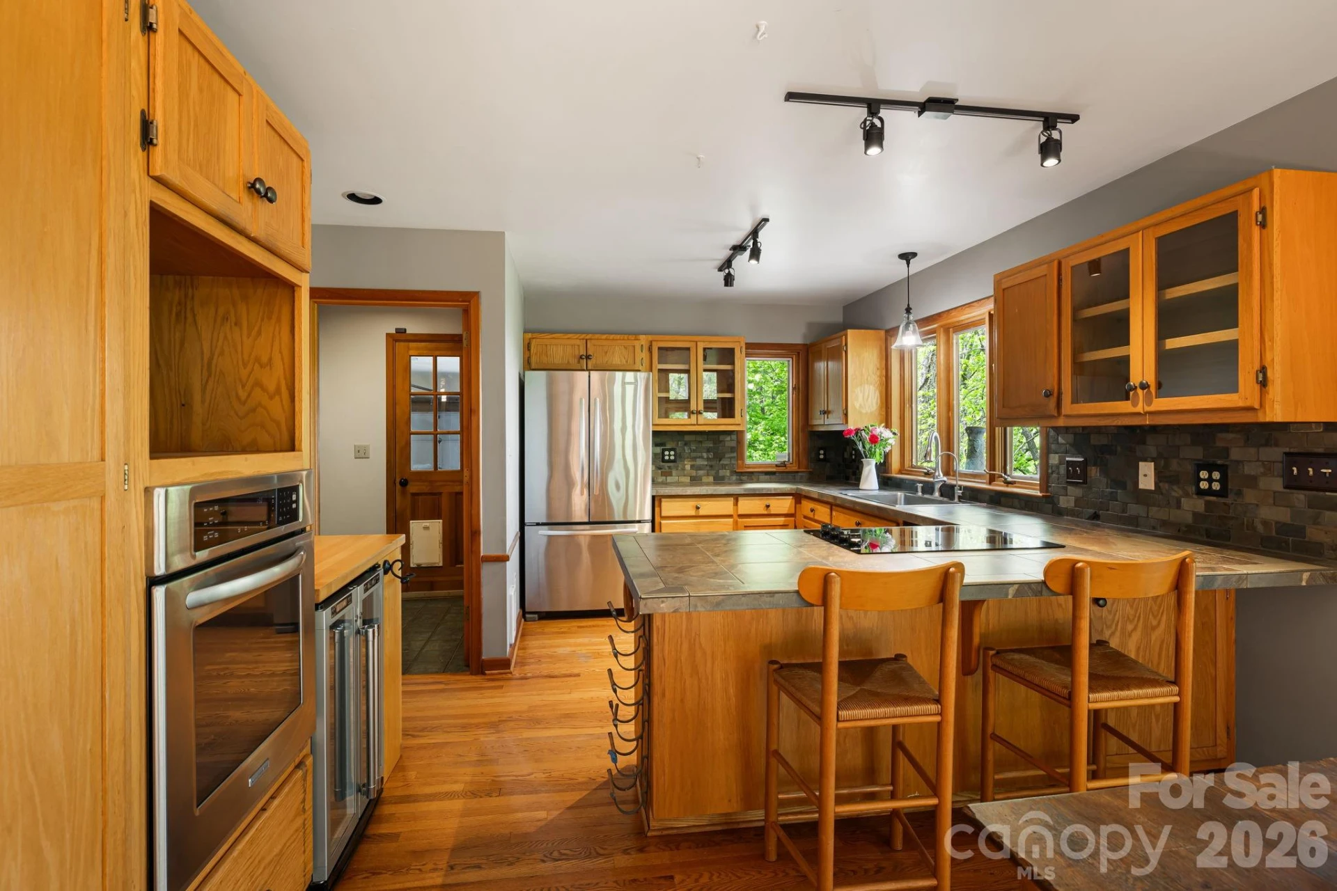 24 Smokey Road - Photo 3