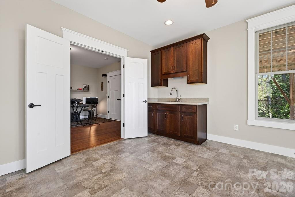 67 Little Sunset Court - Photo 28
