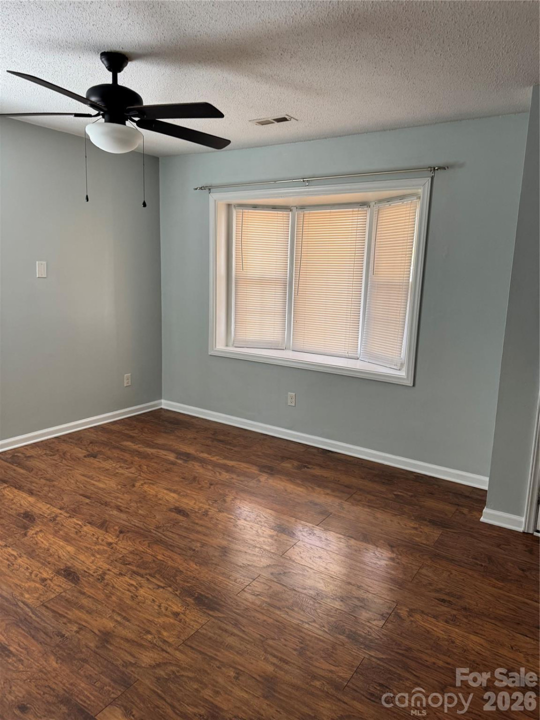 203 Laurel Street - Photo 15