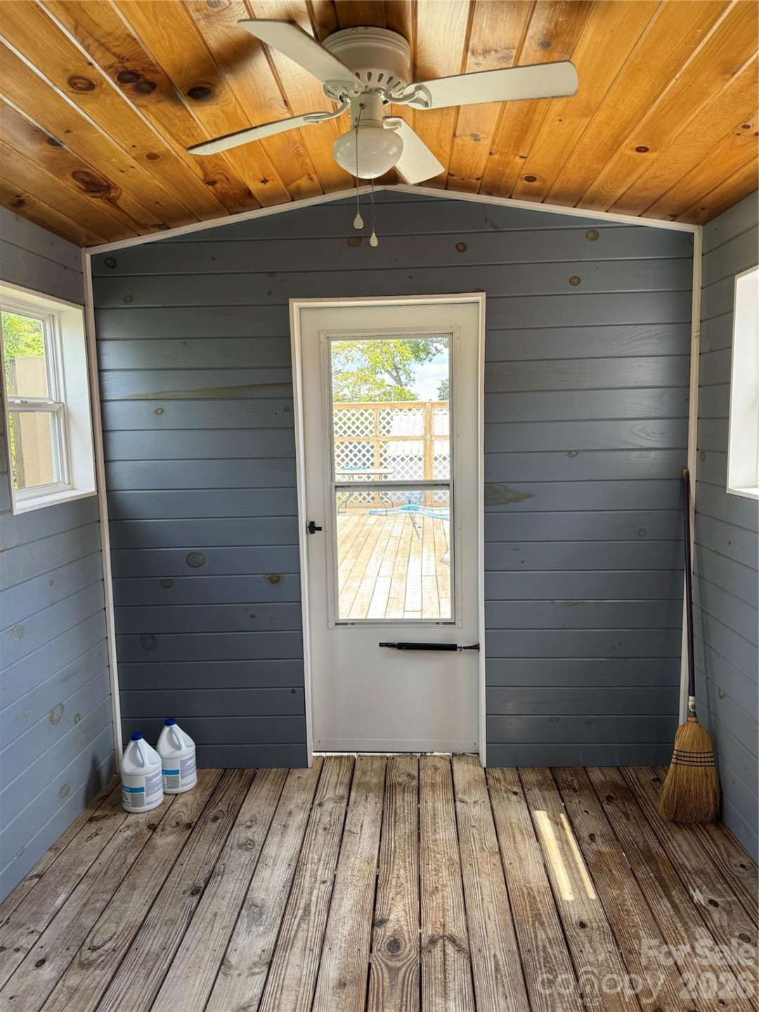 203 Laurel Street - Photo 23