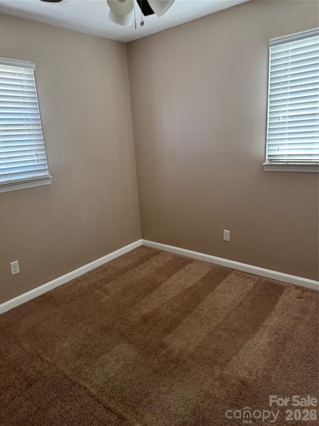 203 Laurel Street - Photo 25