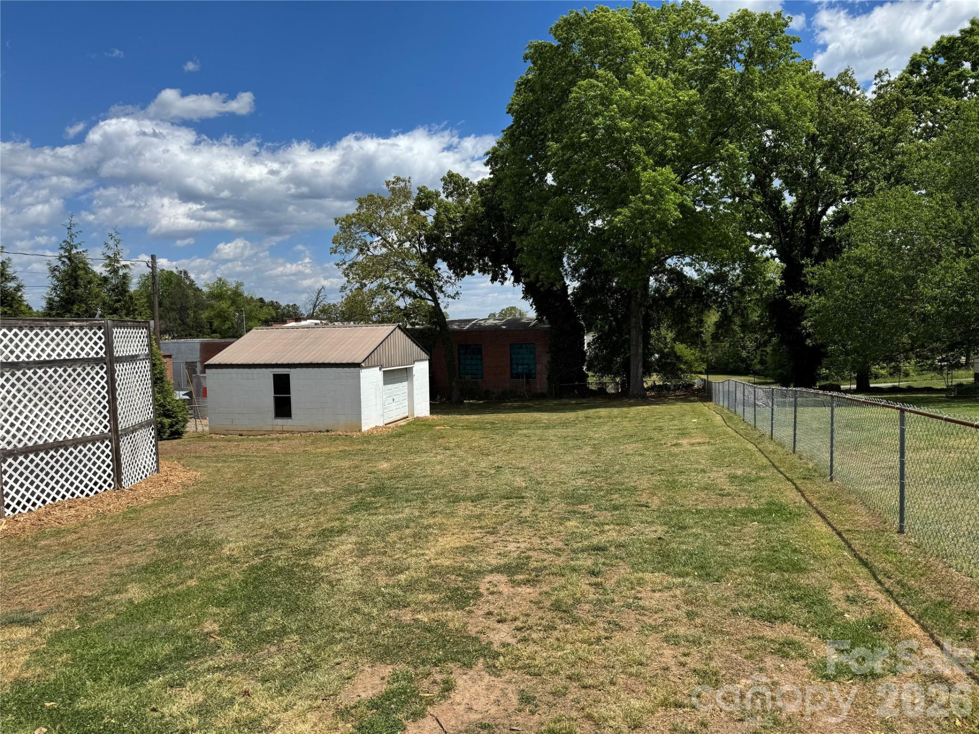 203 Laurel Street - Photo 8