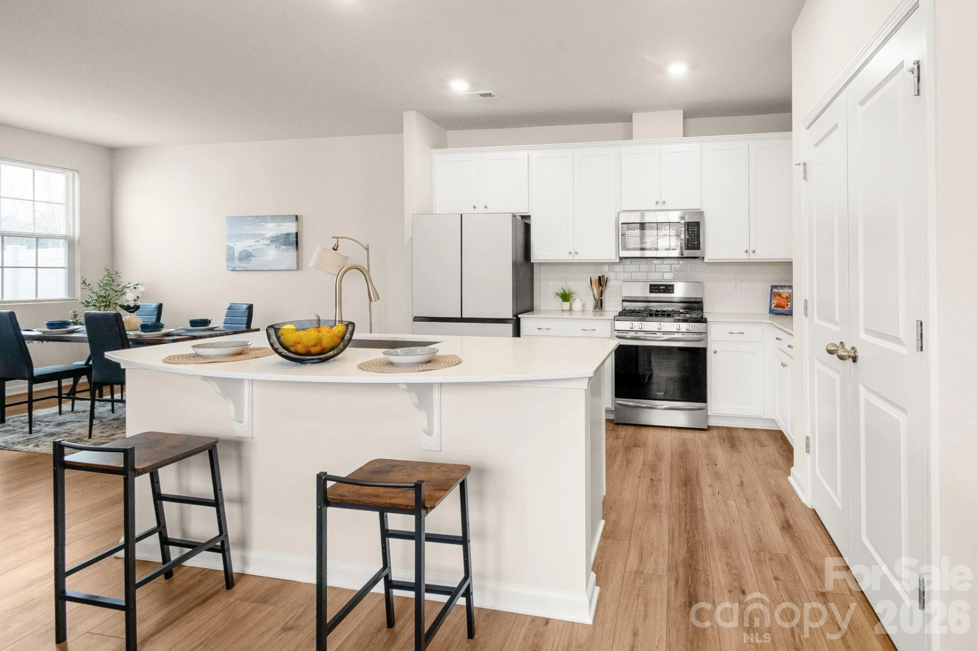 5044 Moss Pine Way - Photo 2