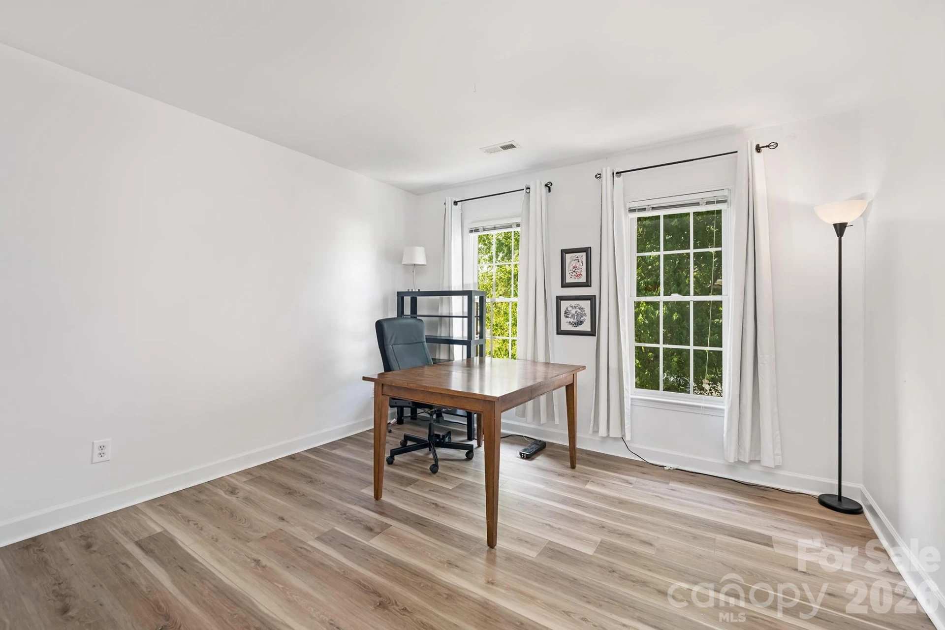 8908 Leinster Drive - Photo 25