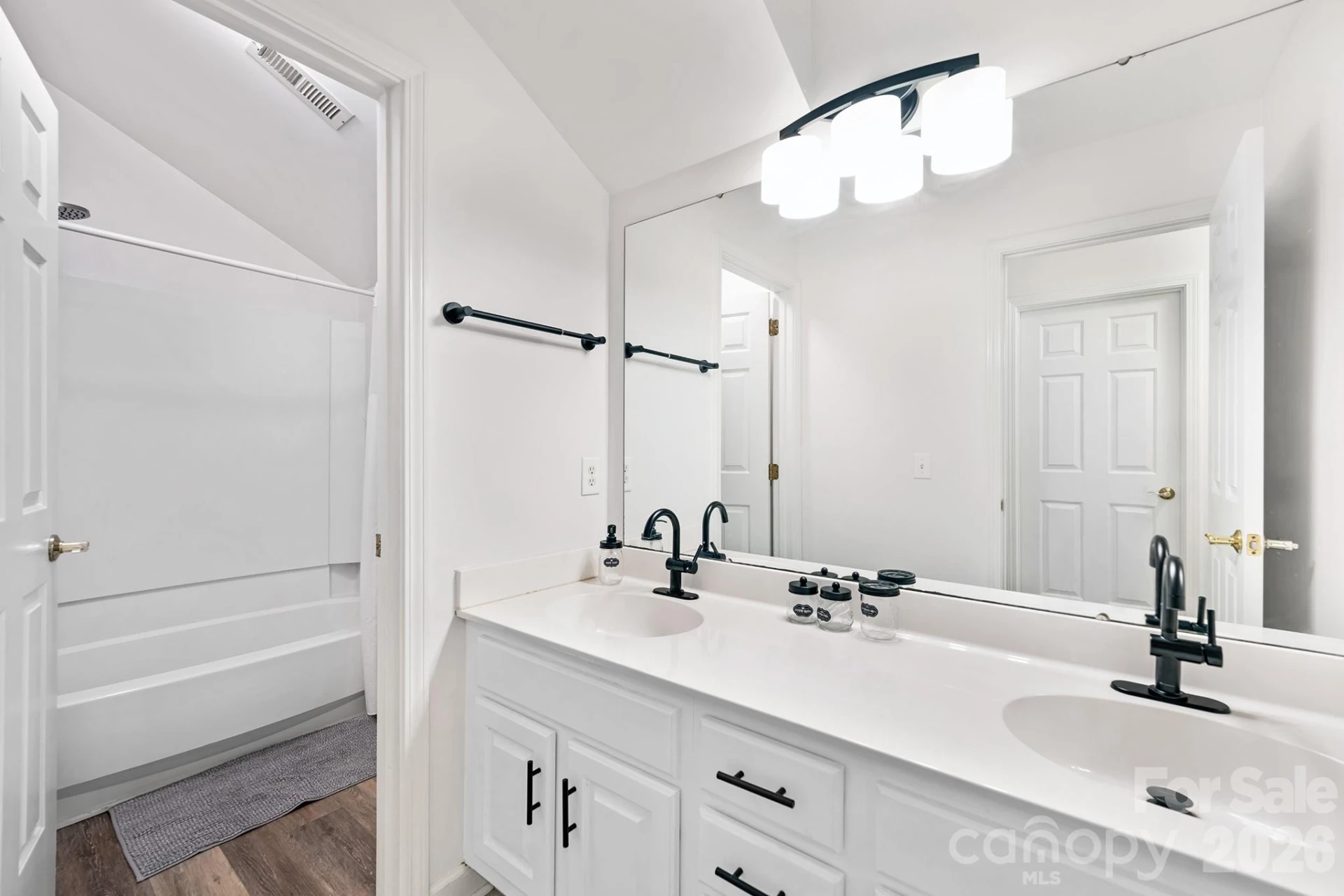 8908 Leinster Drive - Photo 33