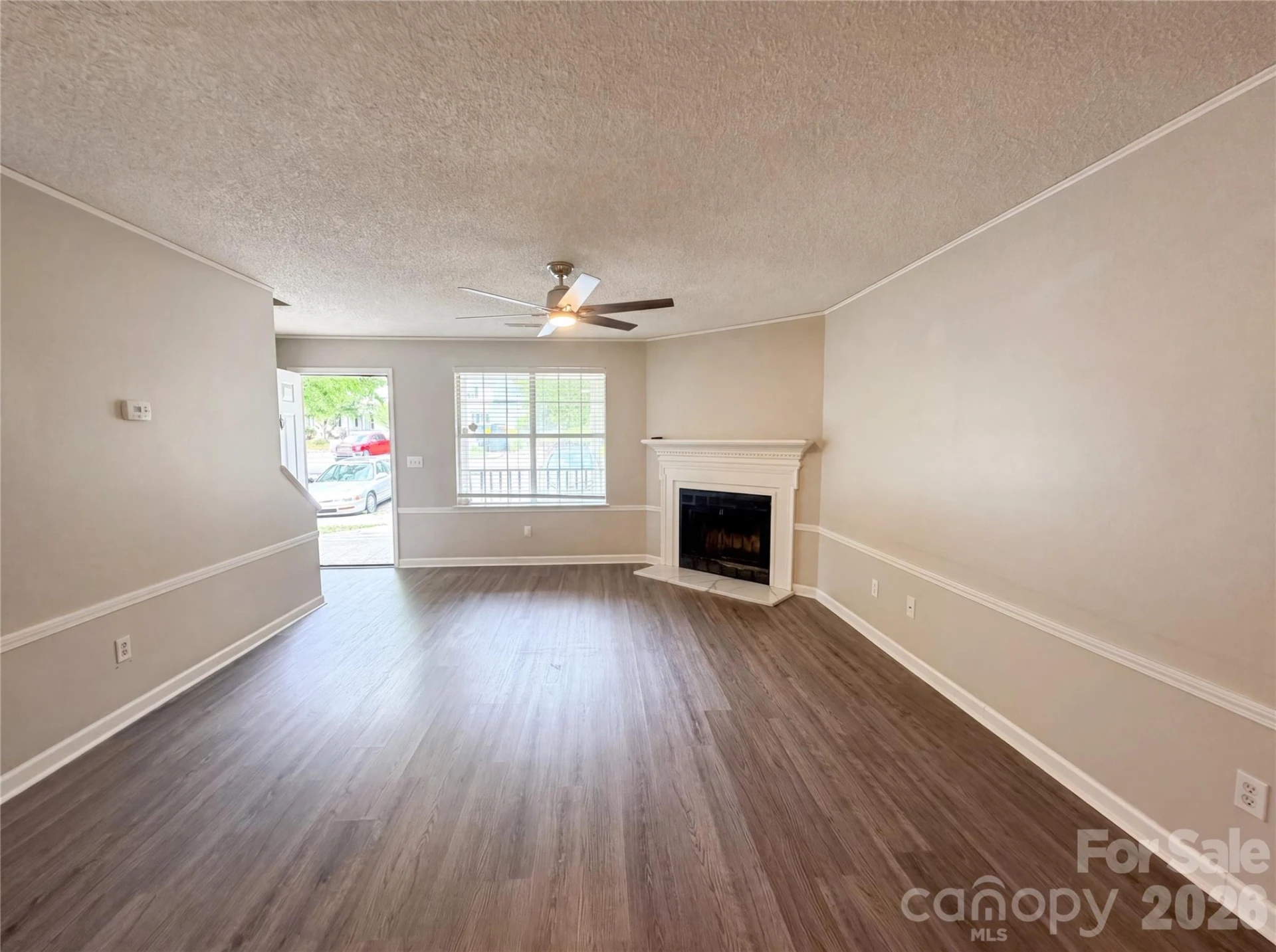 1436 Flintwood Drive - Photo 8