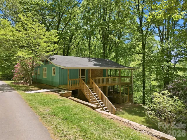 169 Sleepy Hollow Lane, Canton, NC, 28716
