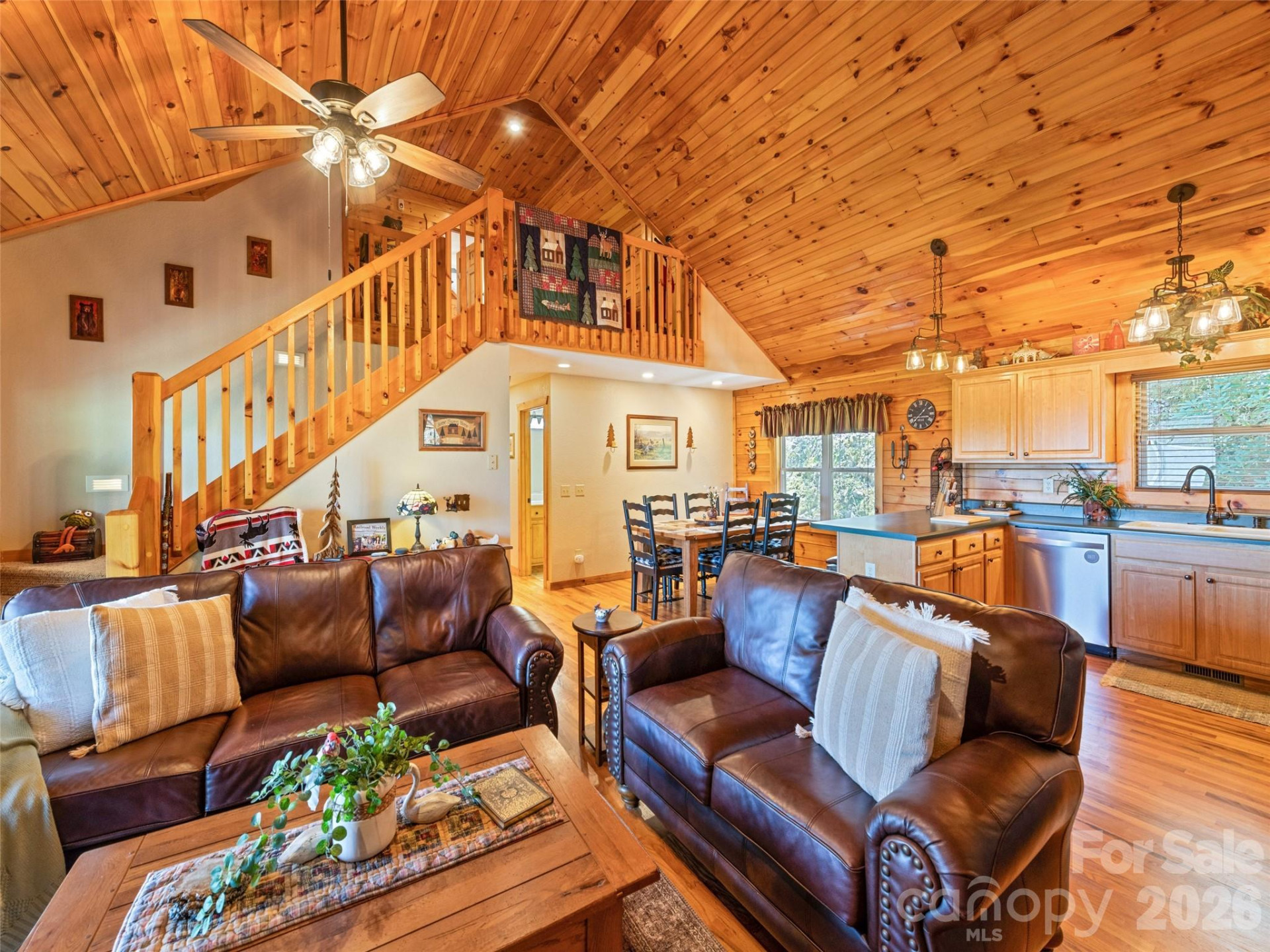 651 Point of View Drive - Photo 8