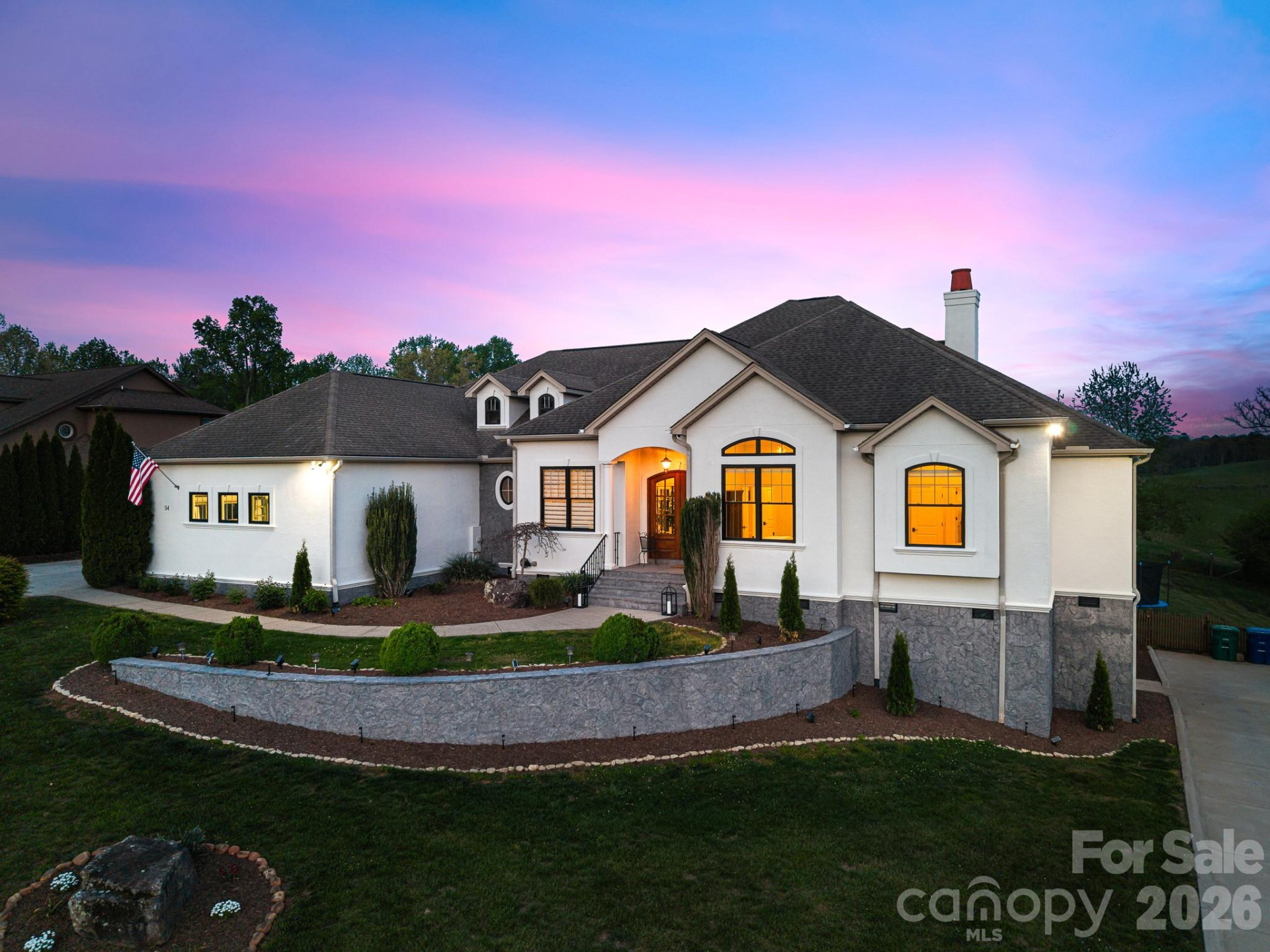 54 Mountain Shadows Drive - Photo 2