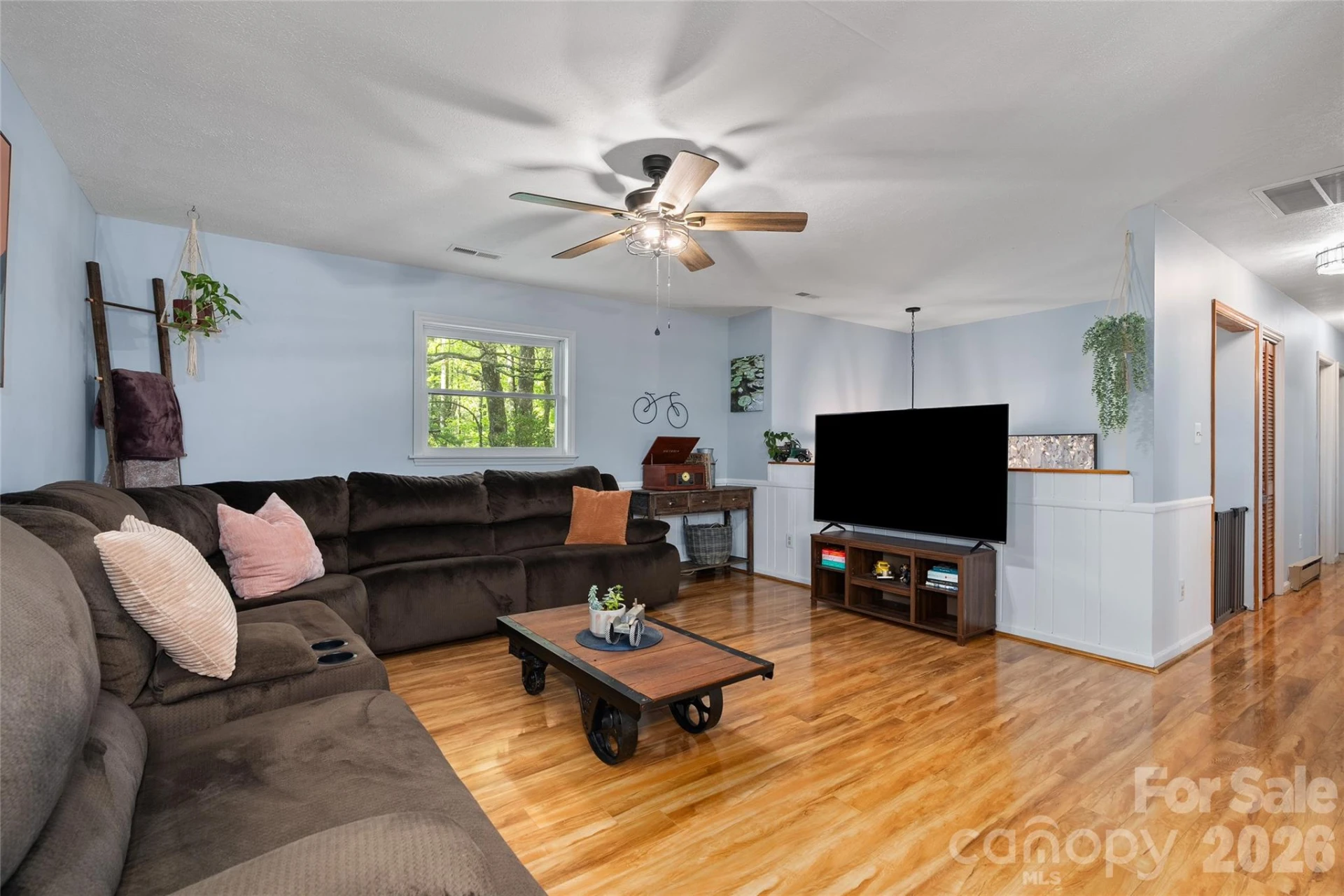 84 Chisholm Street - Photo 10