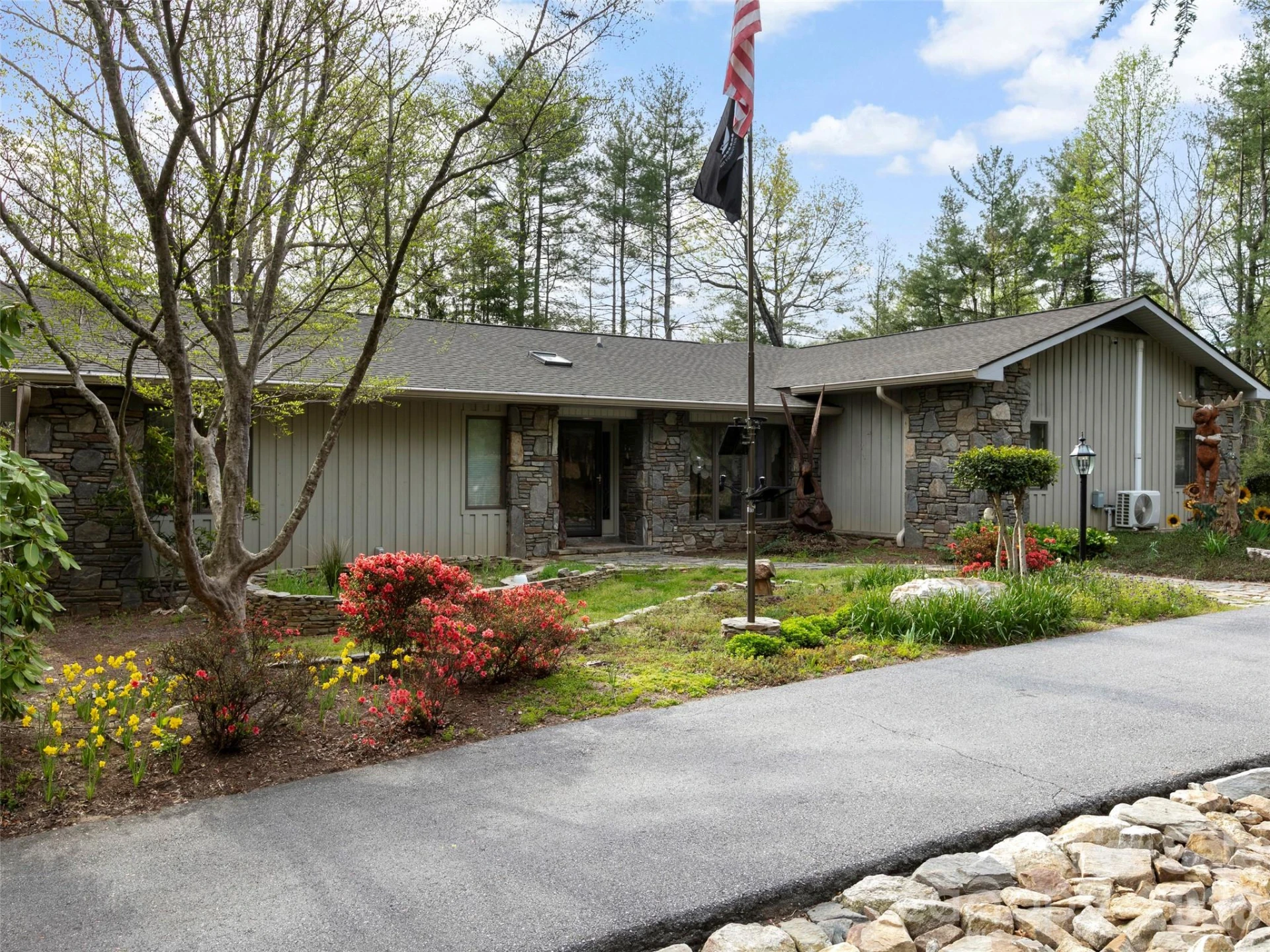 37 Hamilton Drive