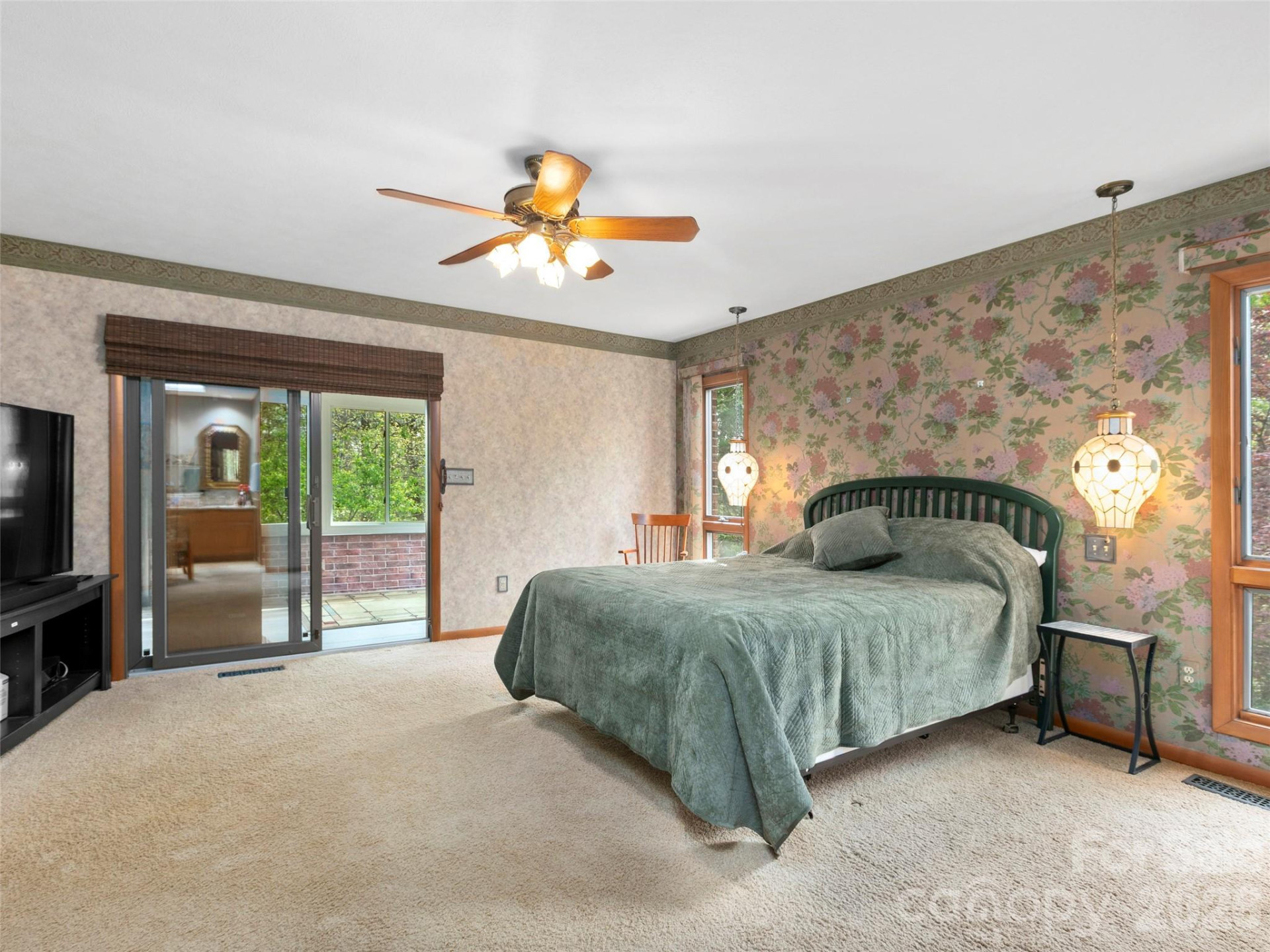 37 Hamilton Drive - Photo 22