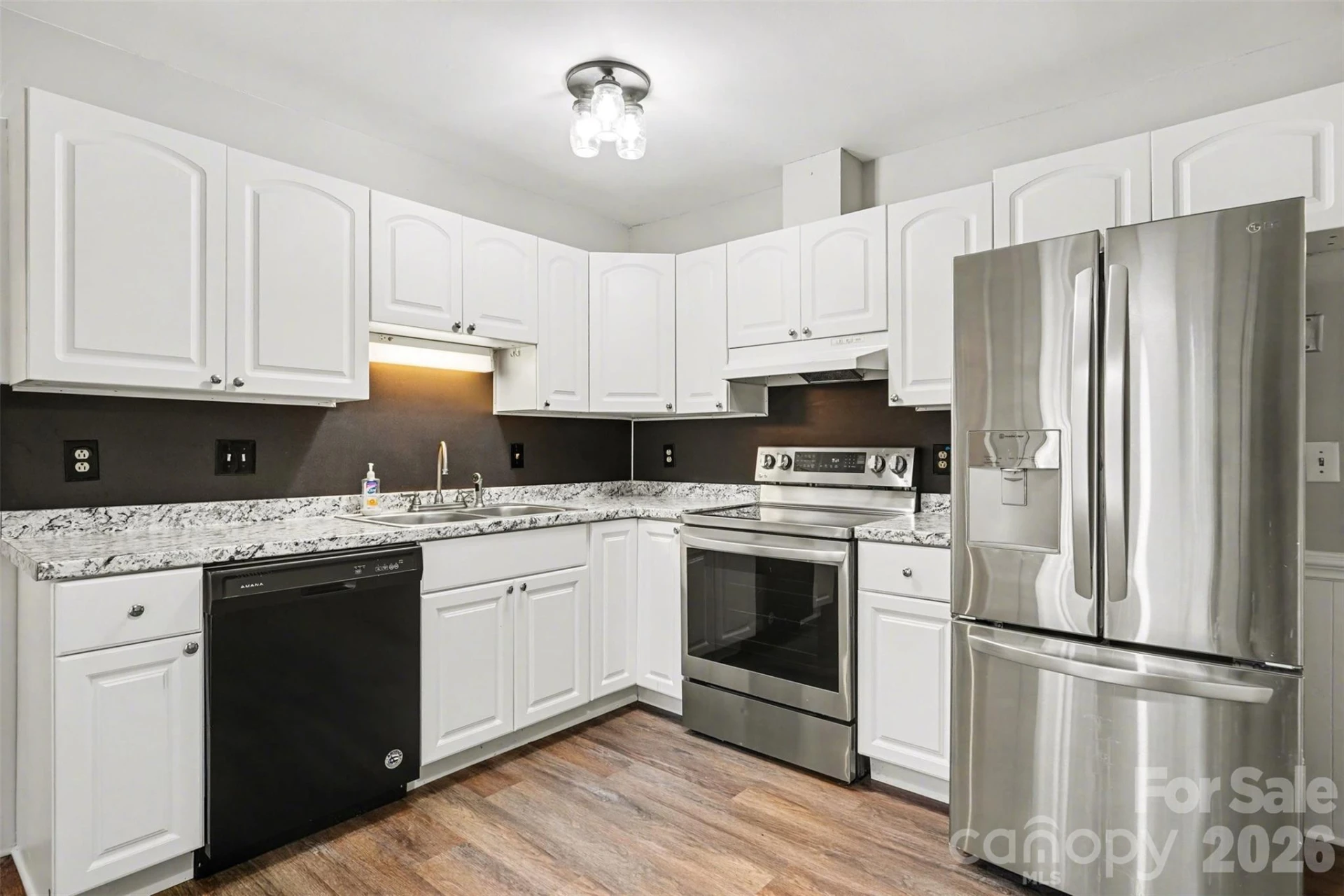 8100 Barncliff Road - Photo 13