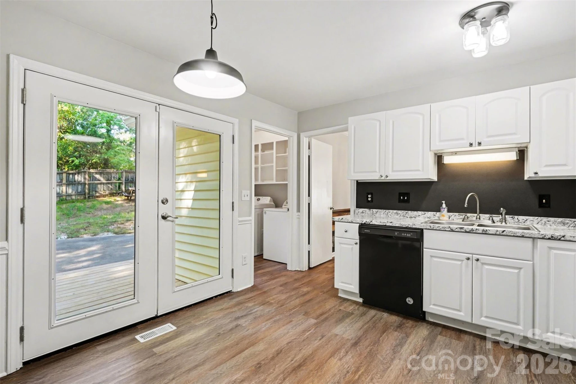 8100 Barncliff Road - Photo 14