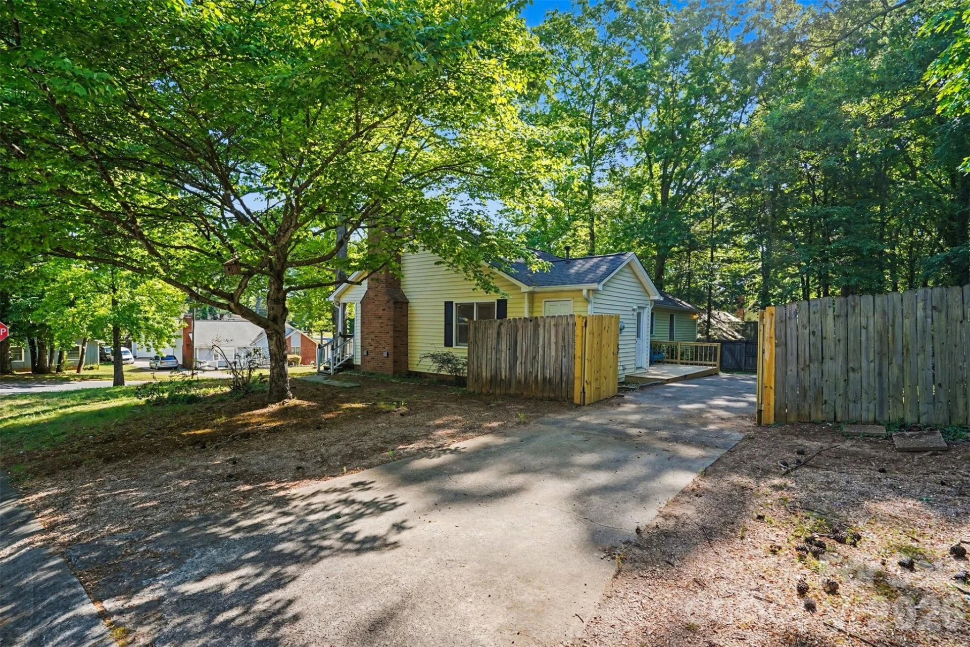 8100 Barncliff Road - Photo 26
