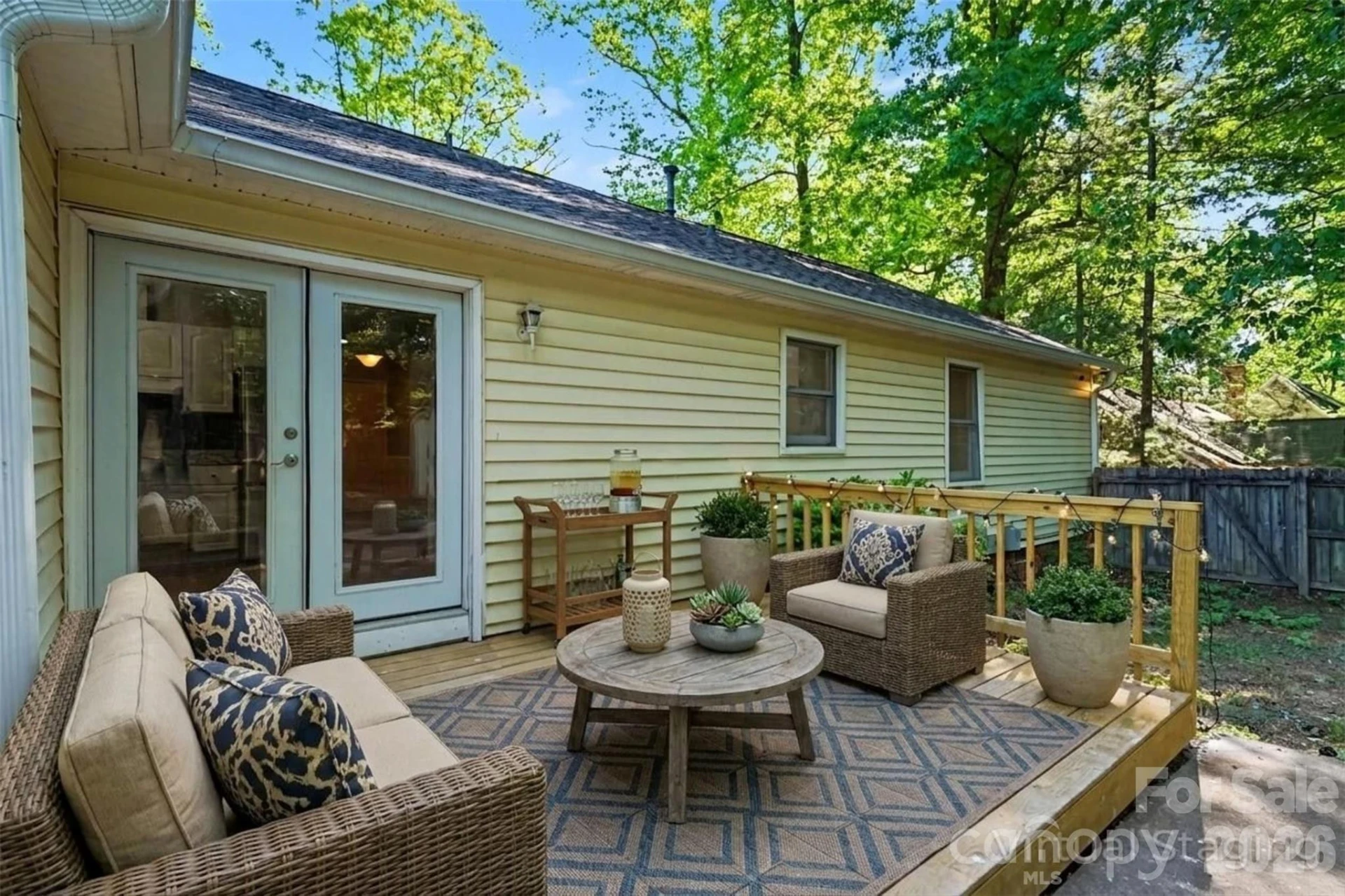 8100 Barncliff Road - Photo 4
