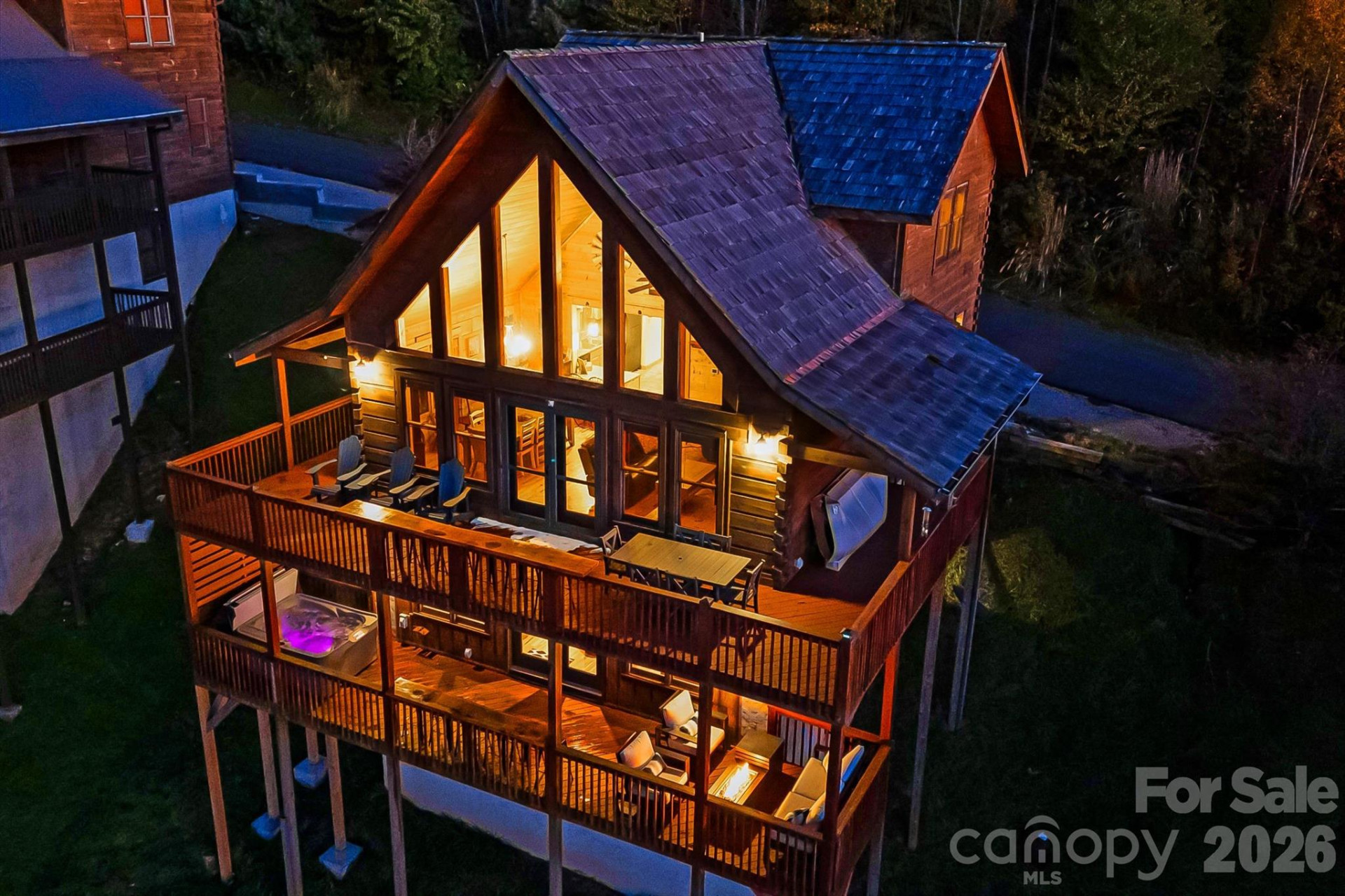 121 Scenic Wolf Drive - Photo 3