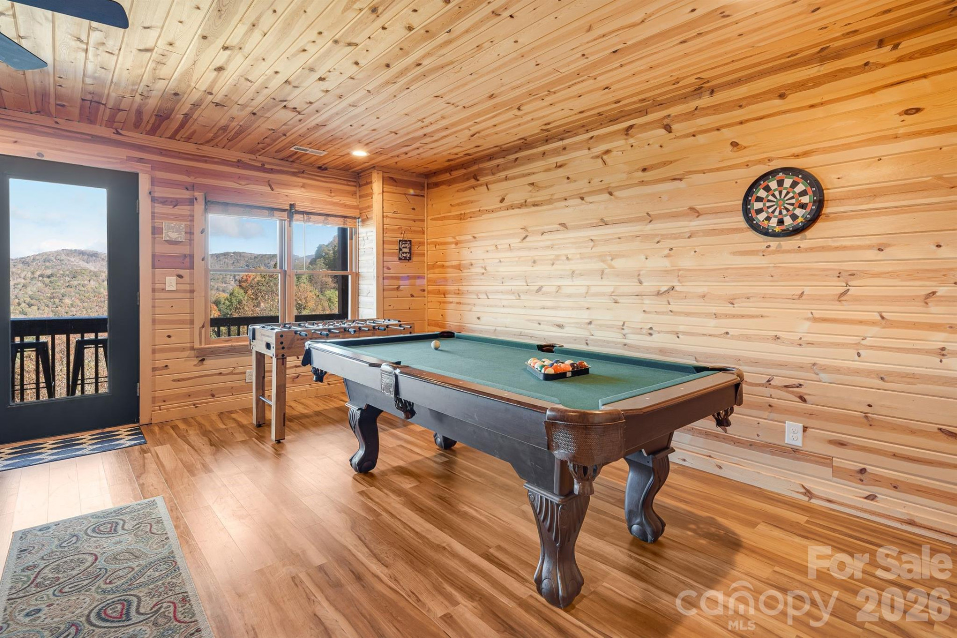 121 Scenic Wolf Drive - Photo 24