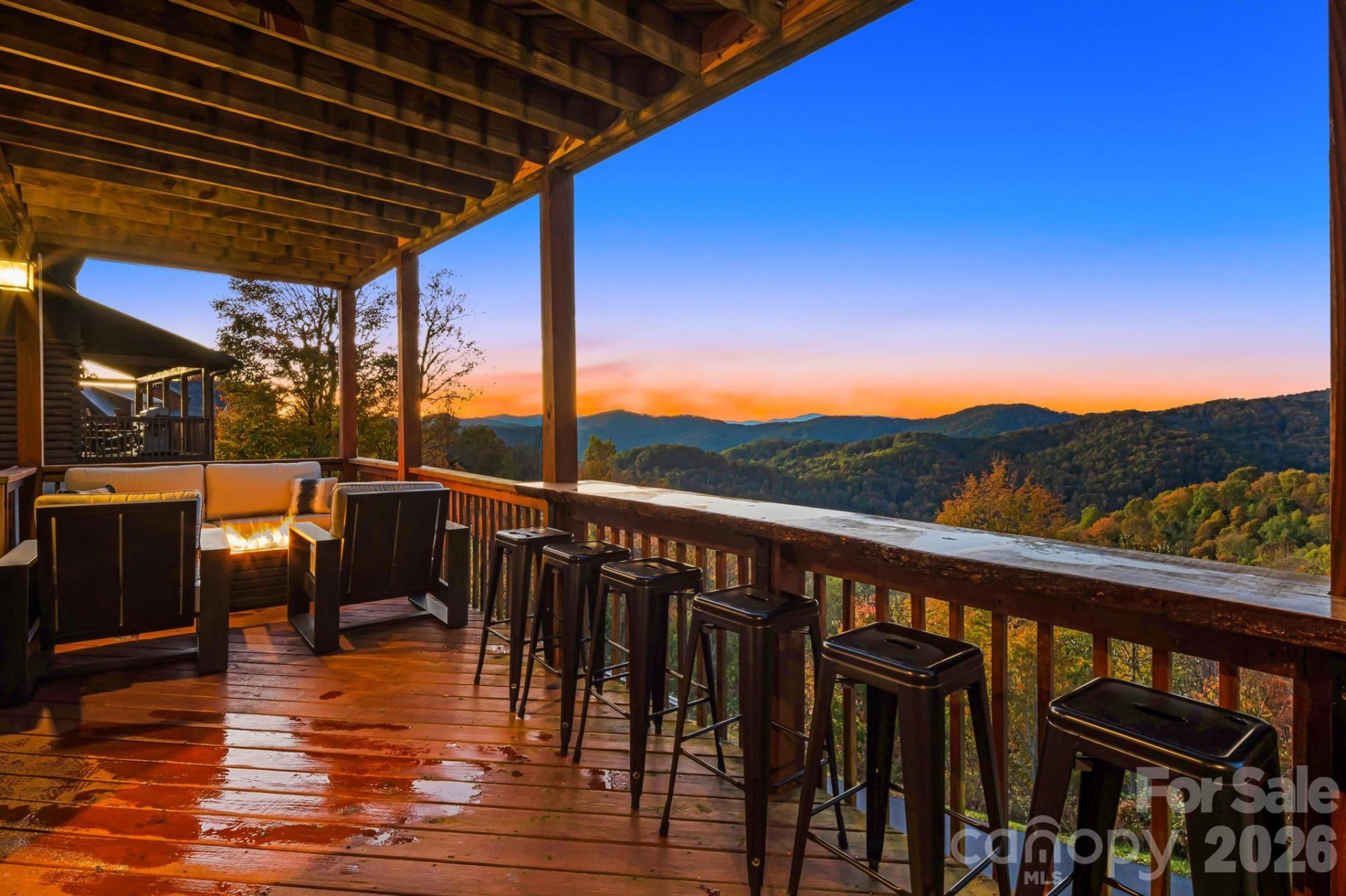 121 Scenic Wolf Drive - Photo 31