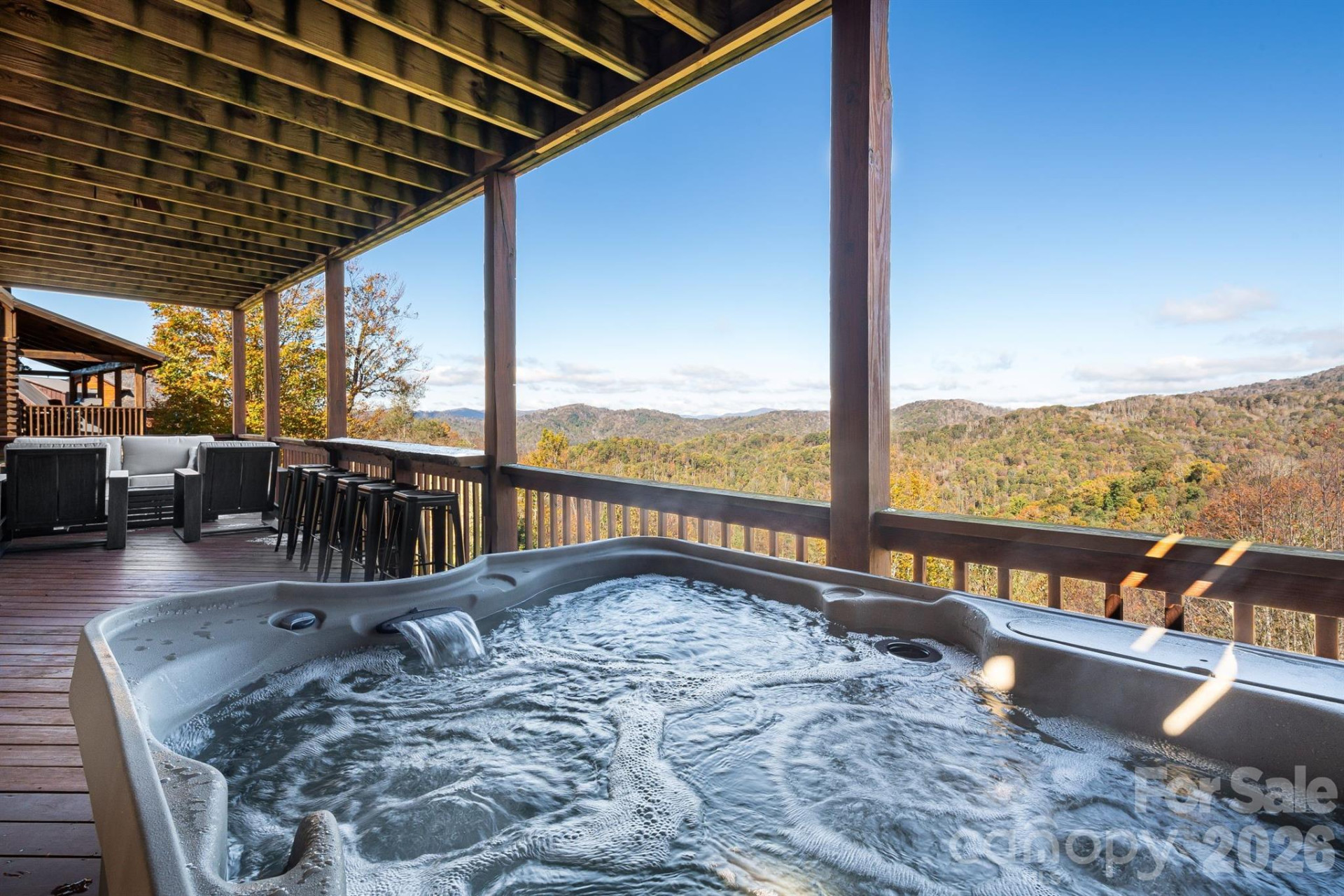 121 Scenic Wolf Drive - Photo 32