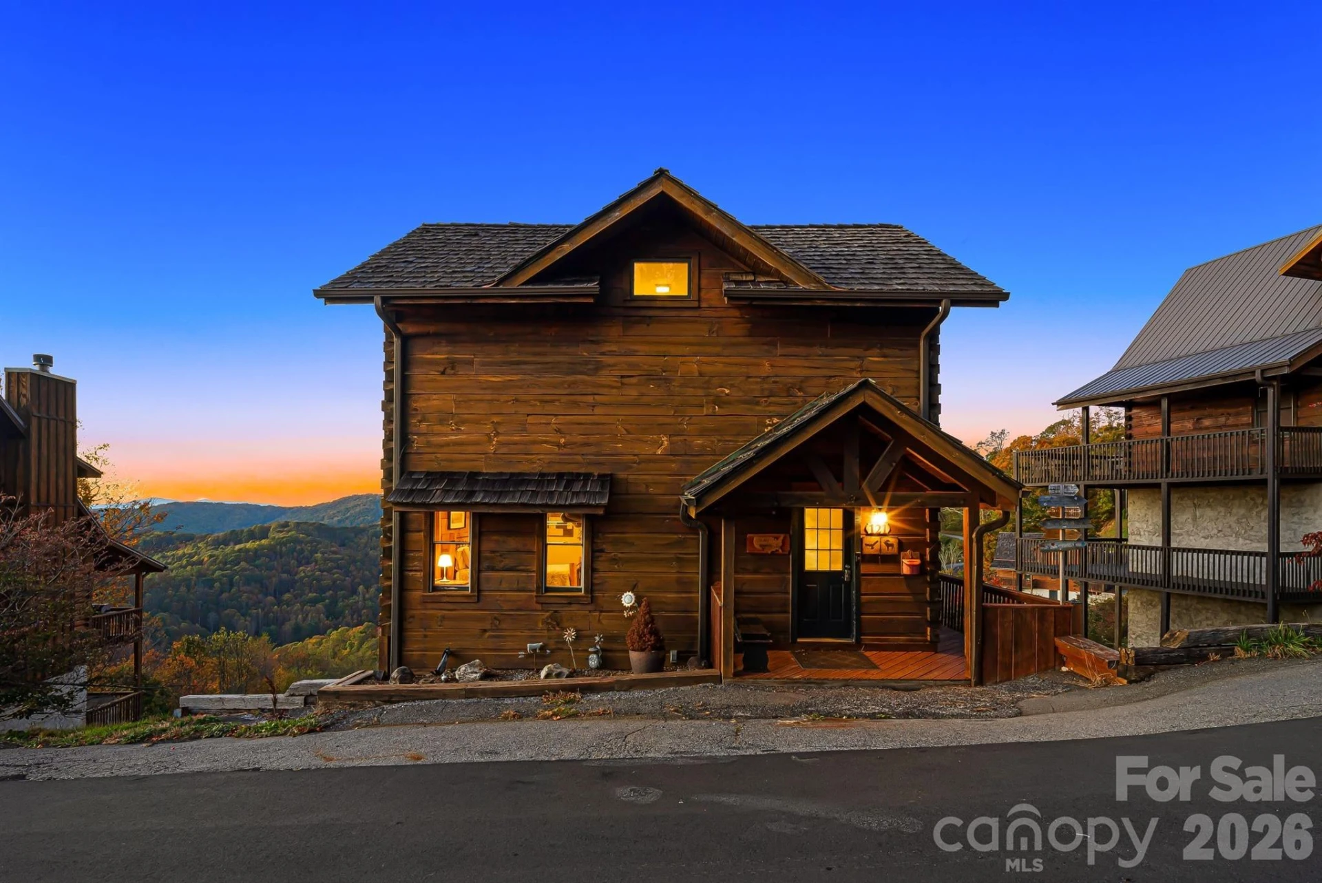 121 Scenic Wolf Drive - Photo 34