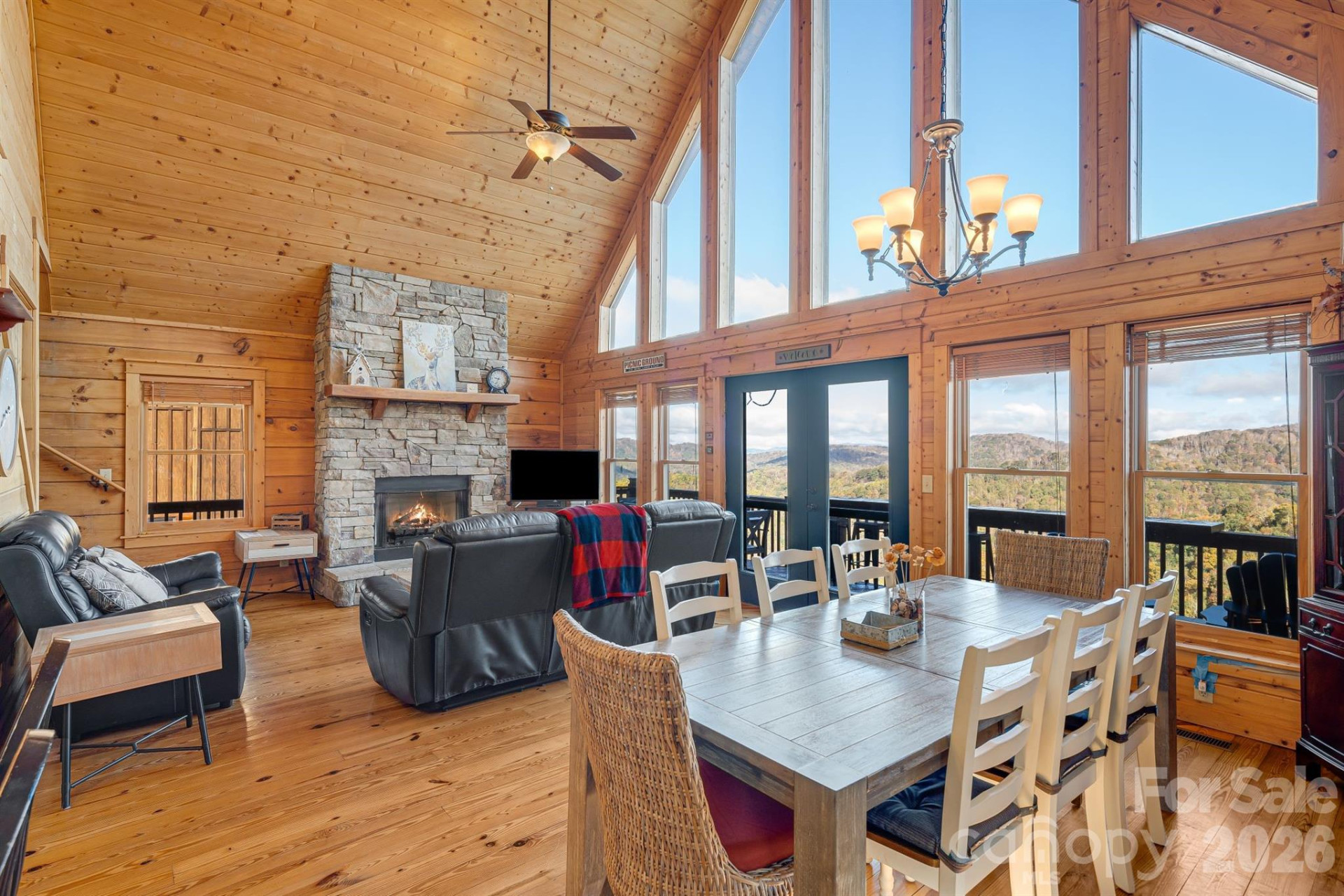 121 Scenic Wolf Drive - Photo 7