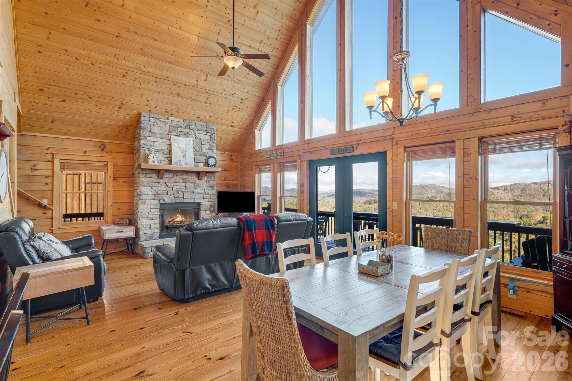 121 Scenic Wolf Drive - Photo 7