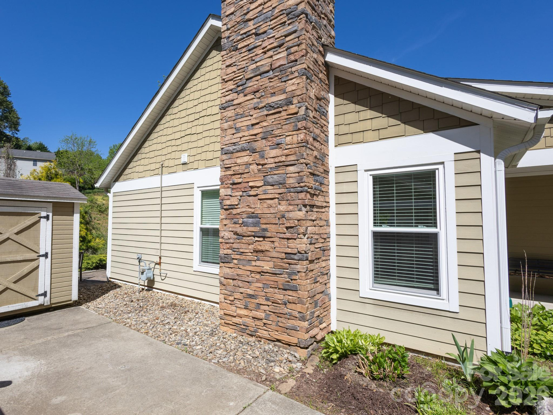 128 Lower Grassy Branch Road - Photo 16