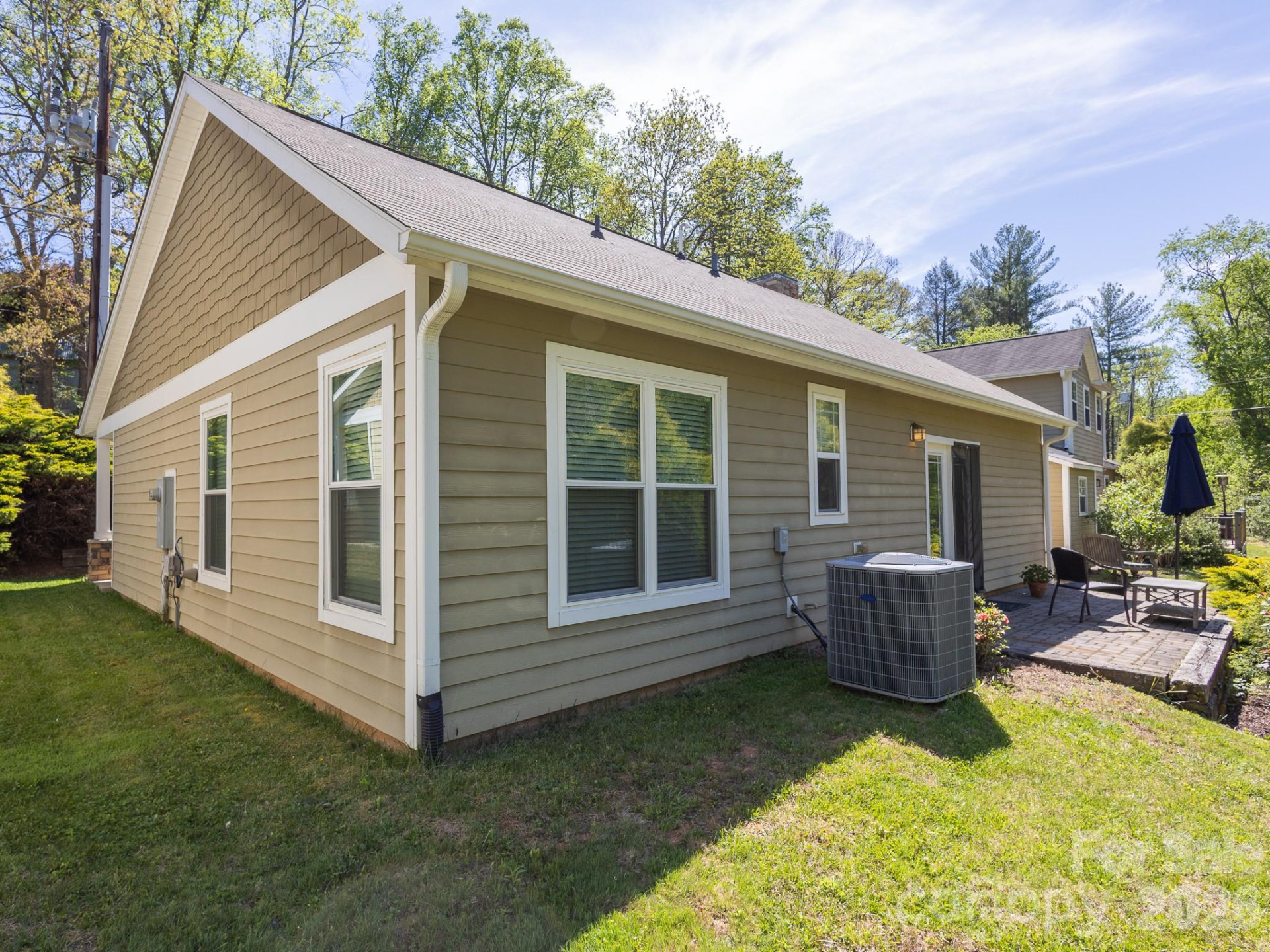 128 Lower Grassy Branch Road - Photo 20