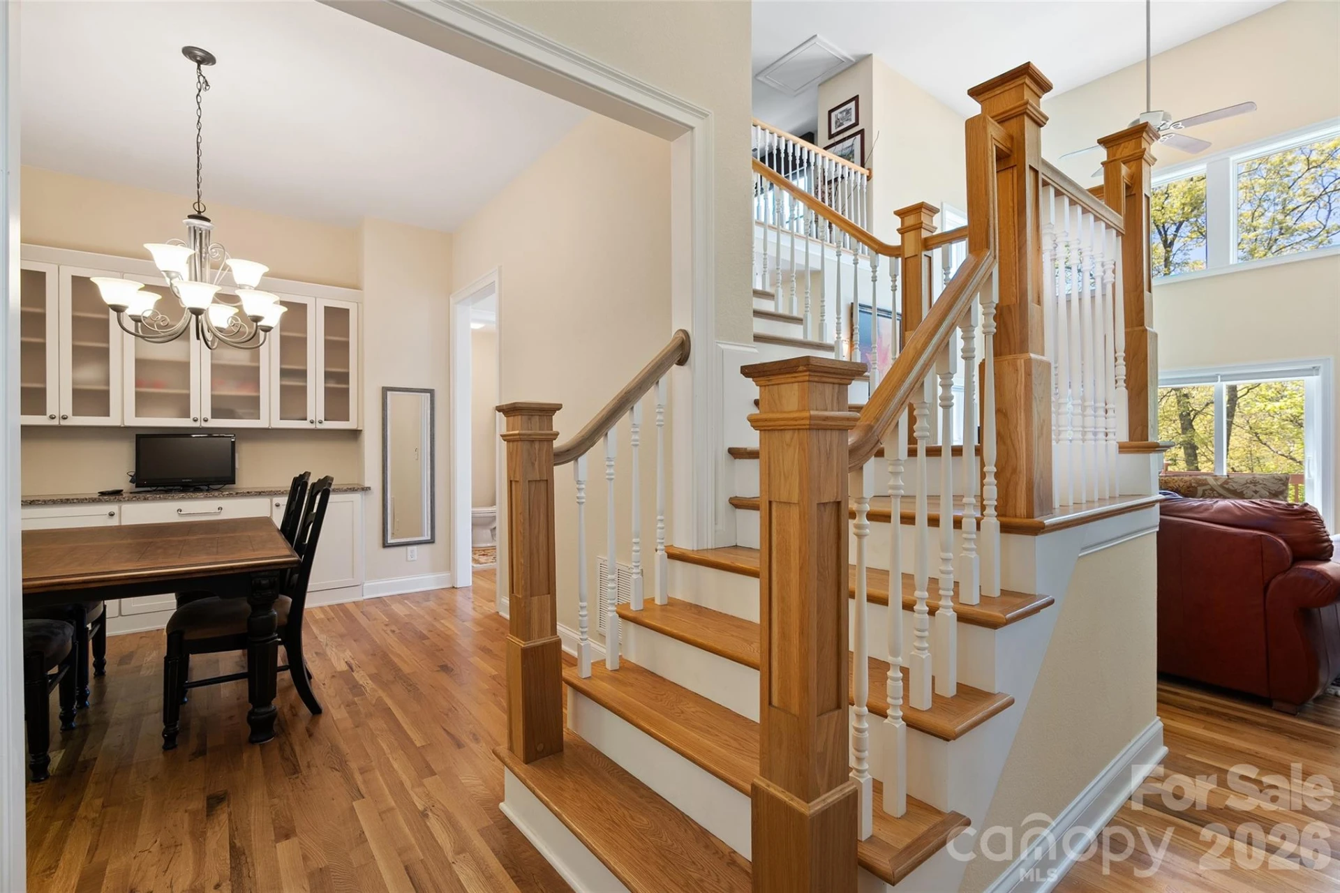 1033 Presidential Drive - Photo 24