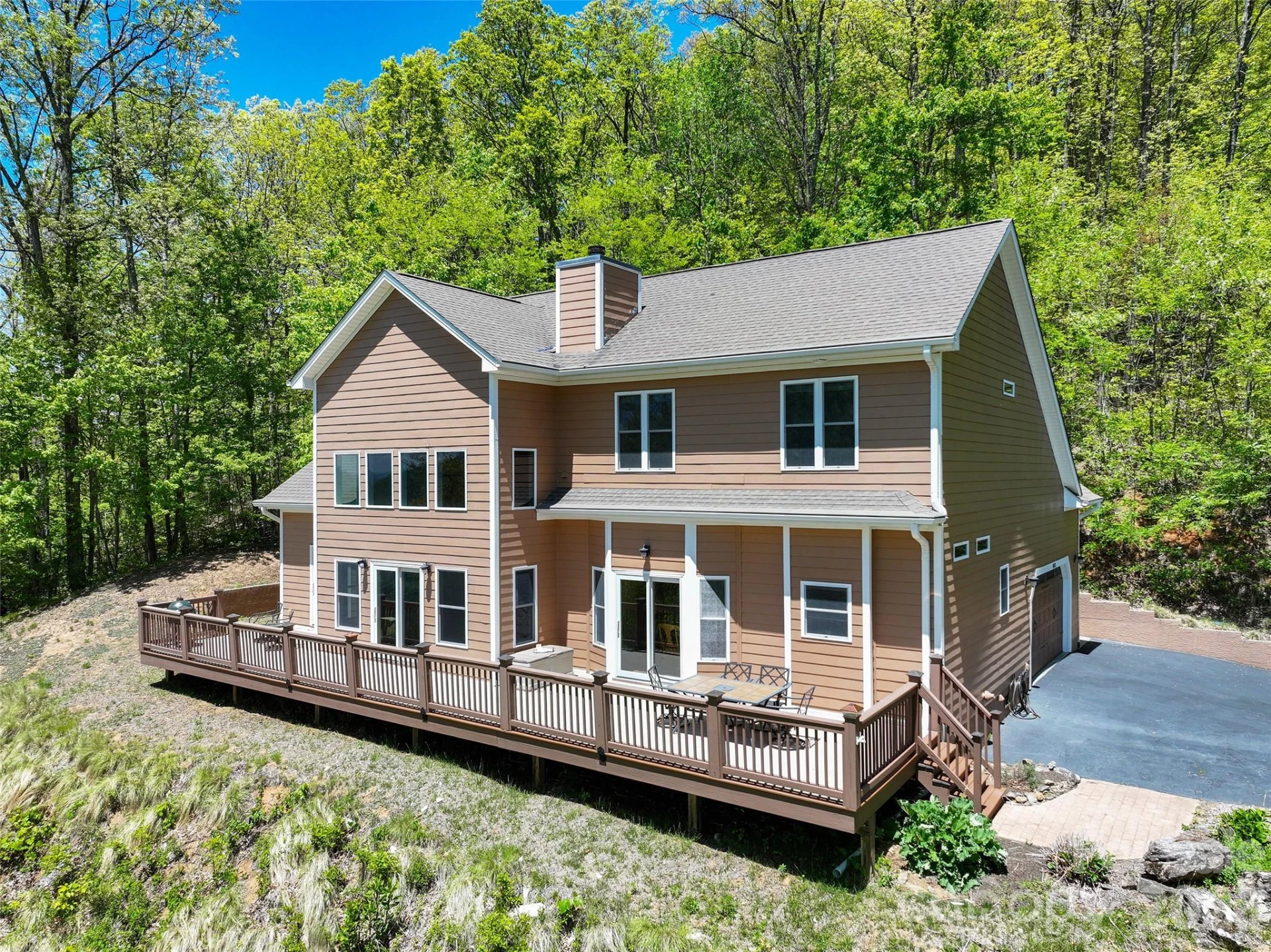 1033 Presidential Drive - Photo 4