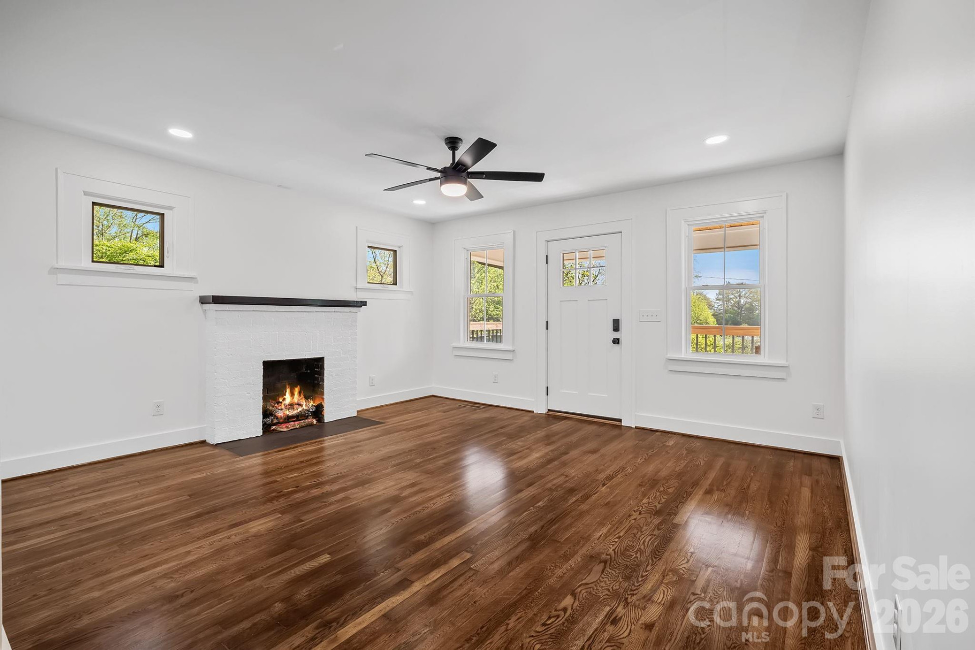 154 Laurel Loop - Photo 4