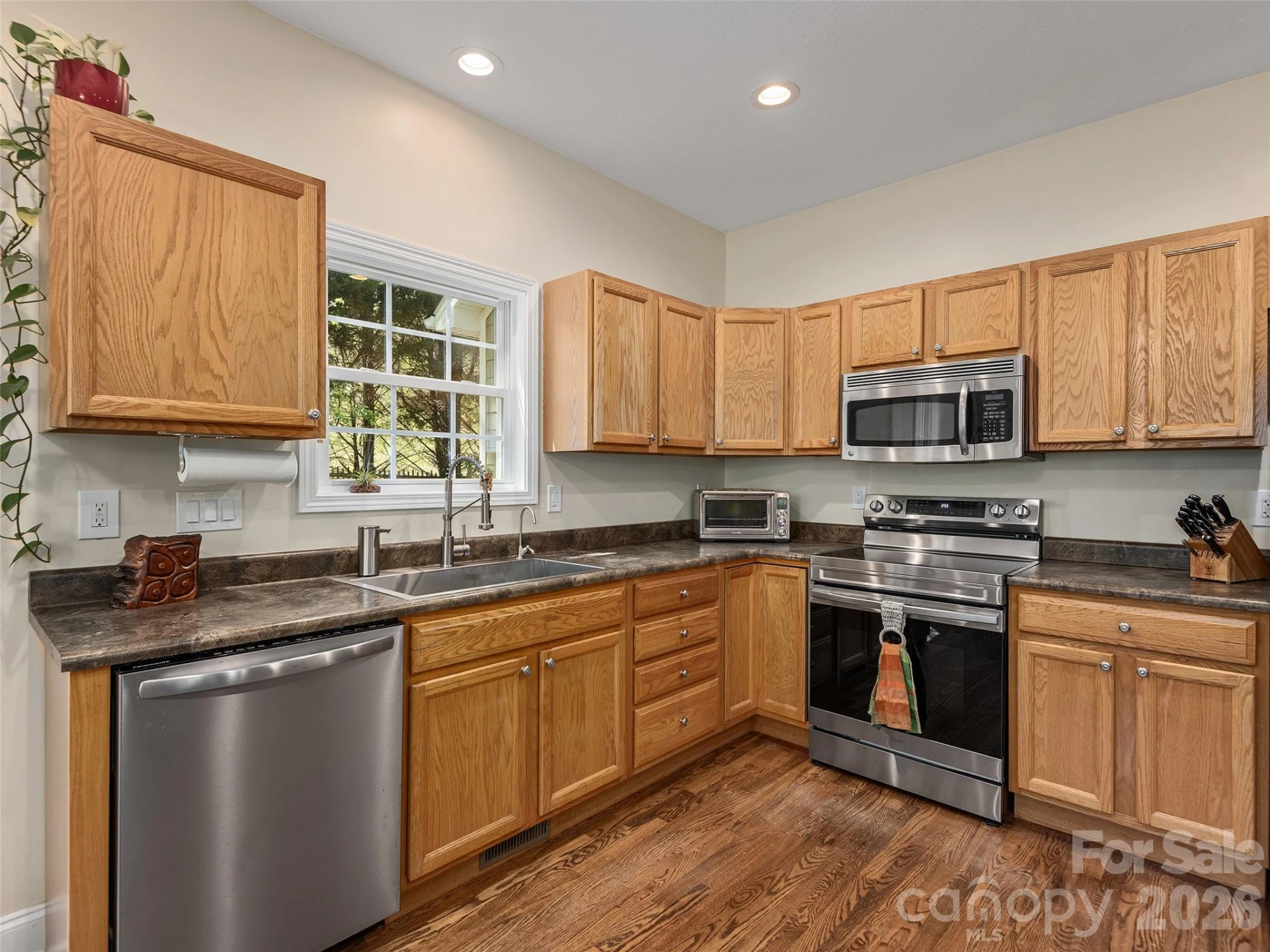 37 Crimson Lane - Photo 11
