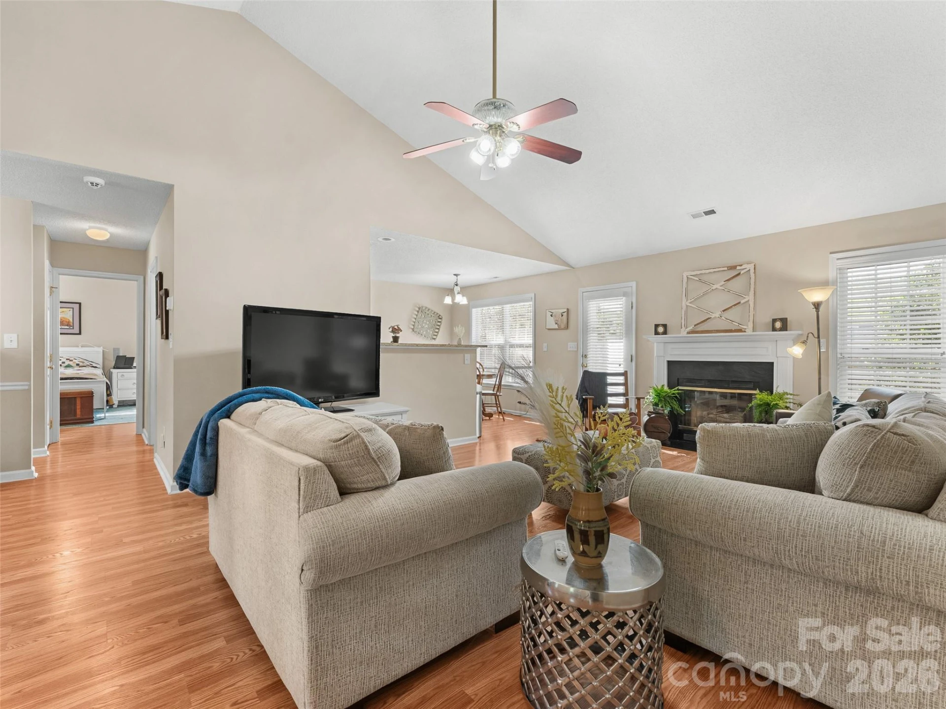 171 Rolling Meadow Road - Photo 2