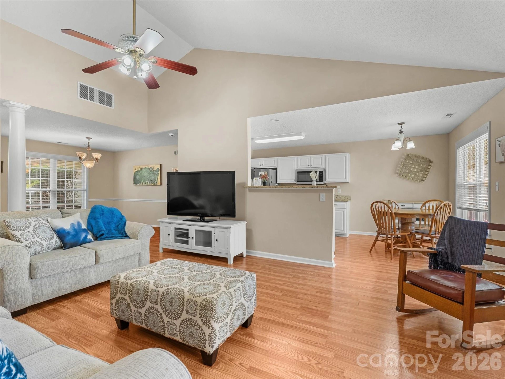 171 Rolling Meadow Road - Photo 4