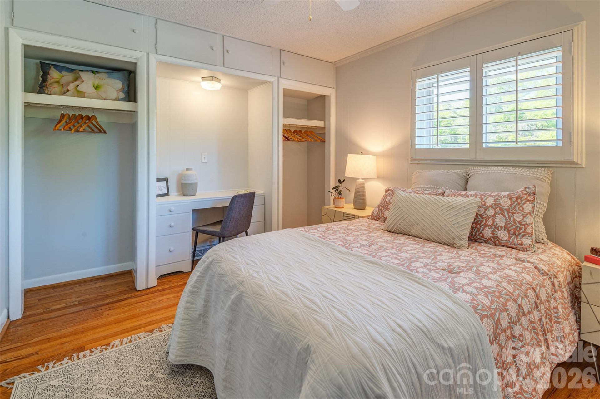 124 Evelyn Place - Photo 19