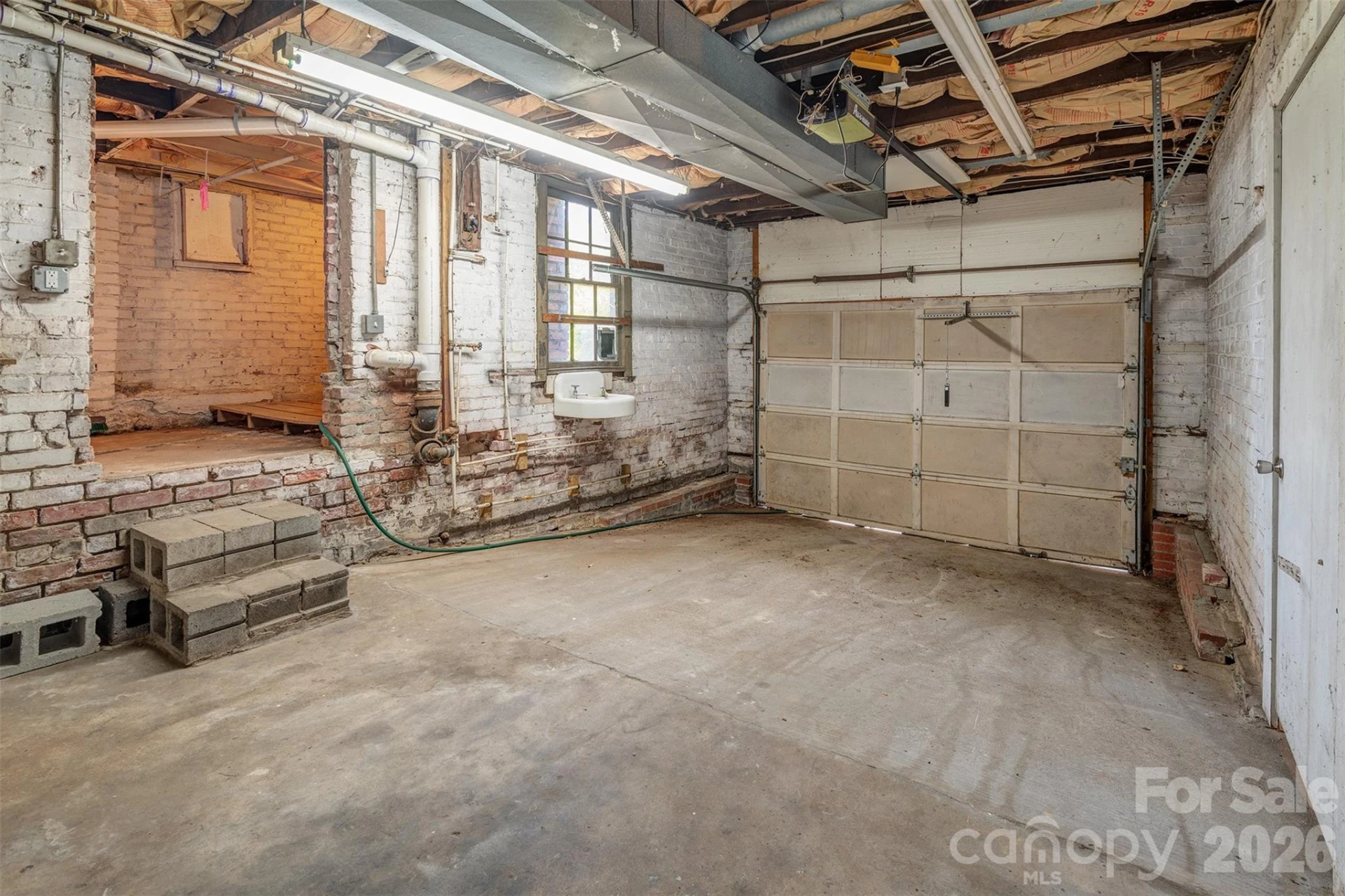 124 Evelyn Place - Photo 22