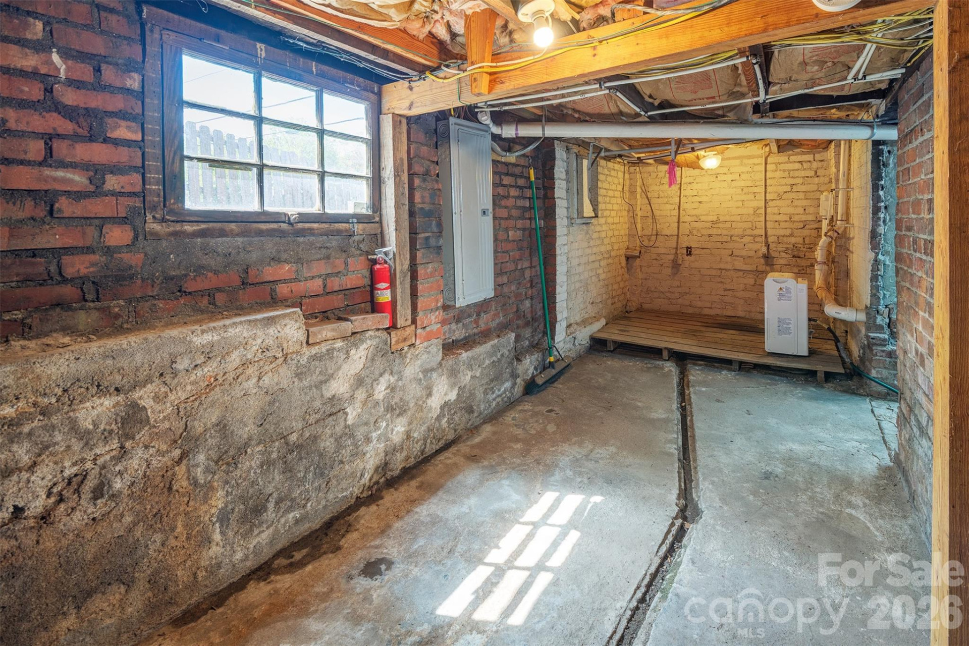 124 Evelyn Place - Photo 23