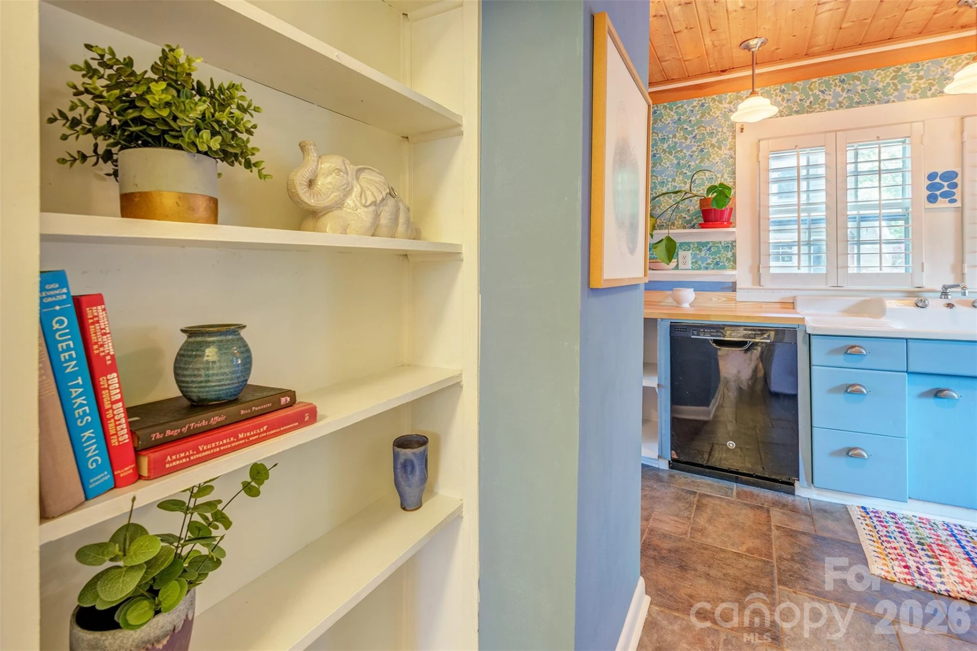 124 Evelyn Place - Photo 9