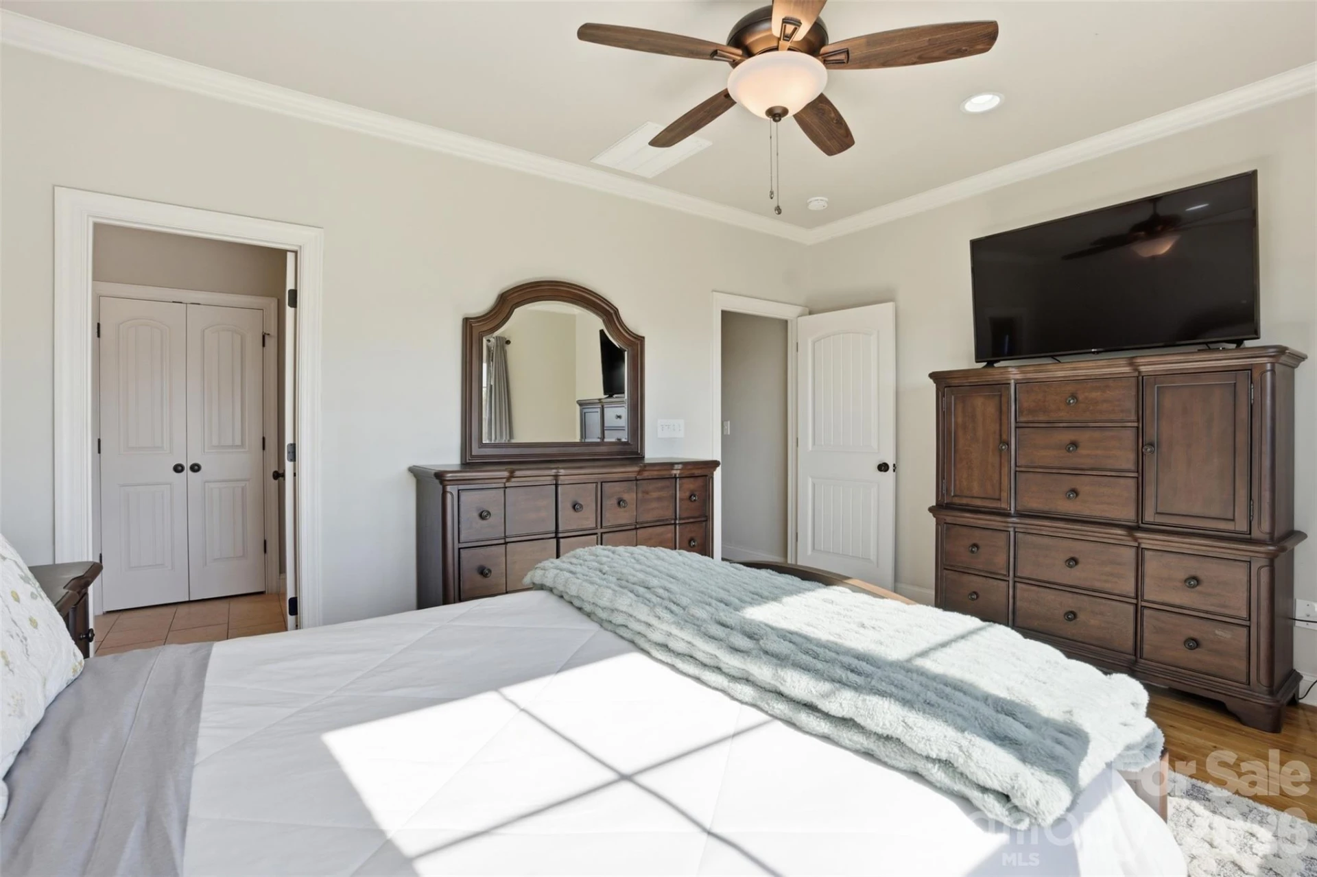 156 Greythorn Drive - Photo 18