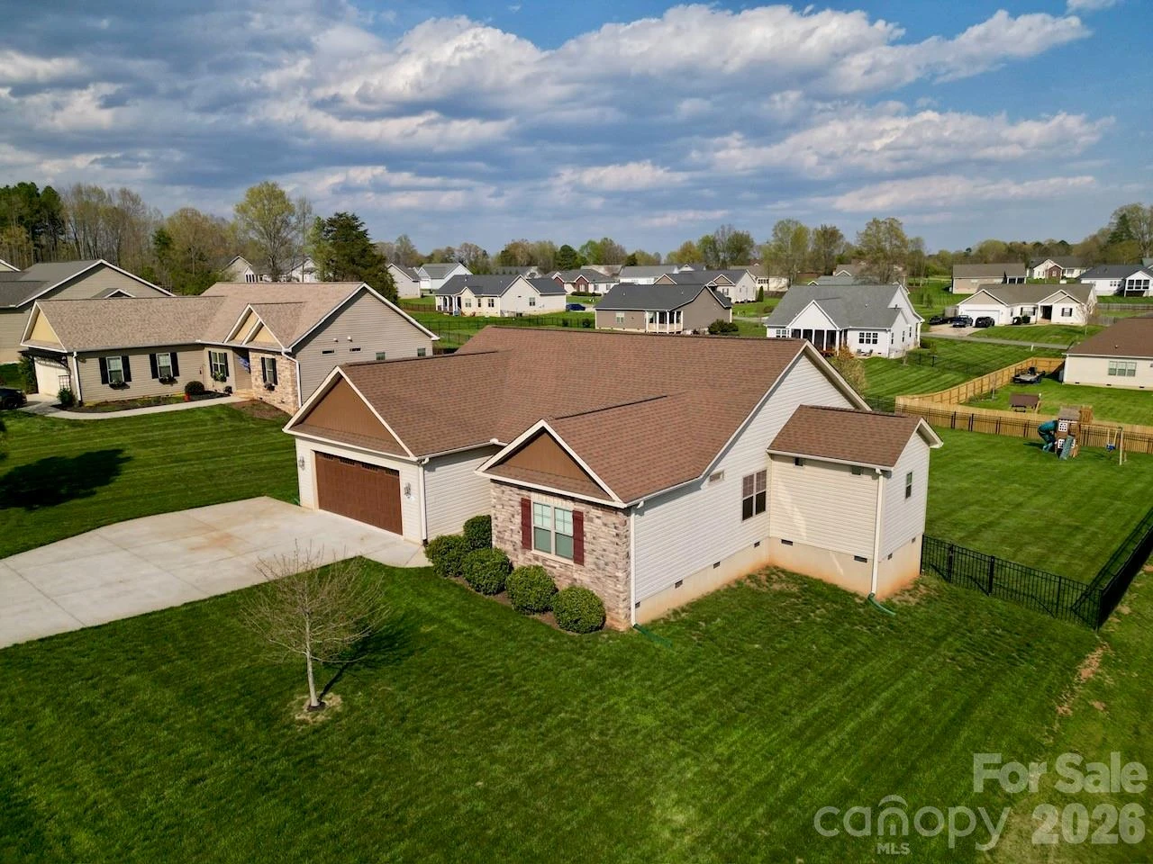 156 Greythorn Drive - Photo 31