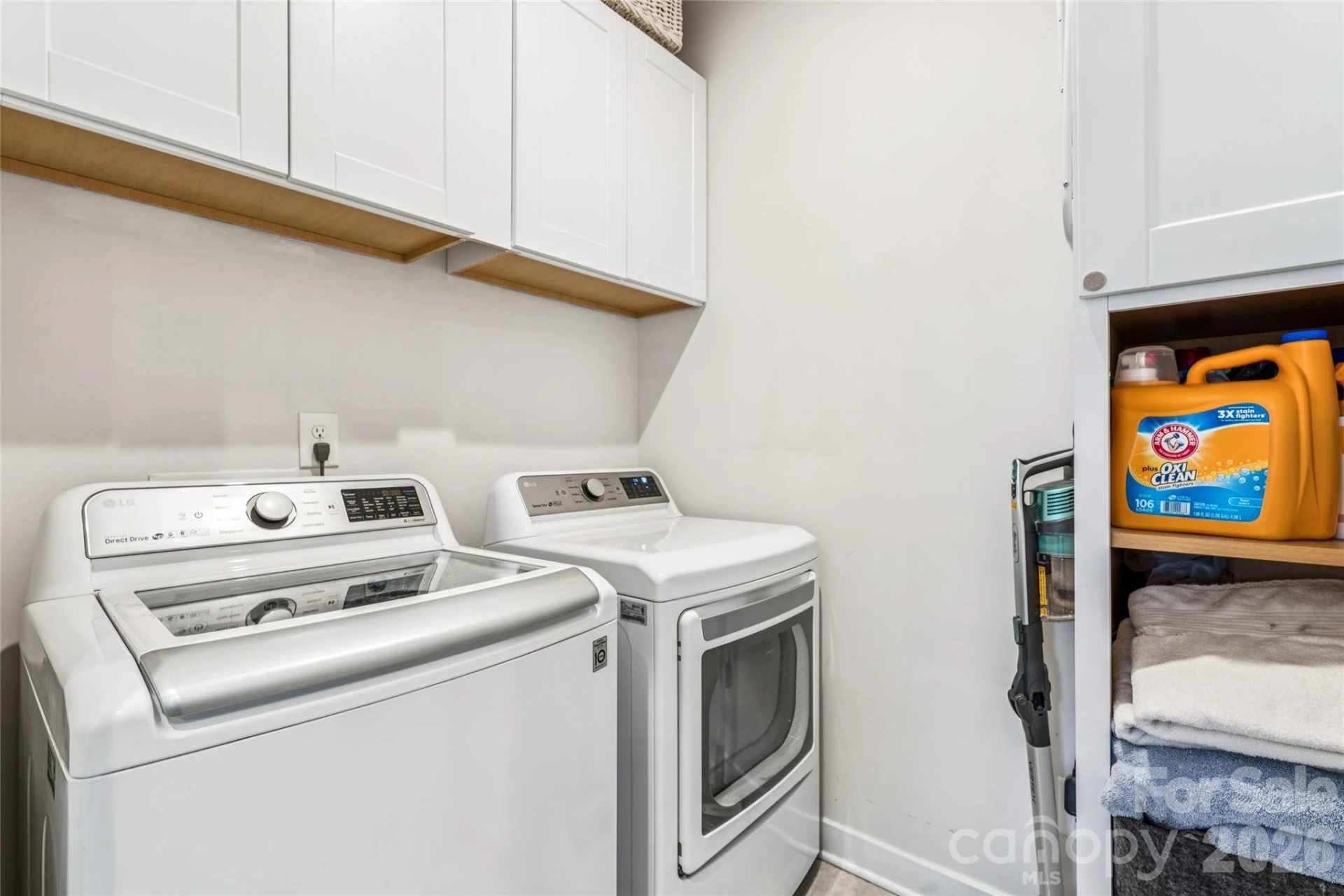 5042 Summer Surprise Lane - Photo 33