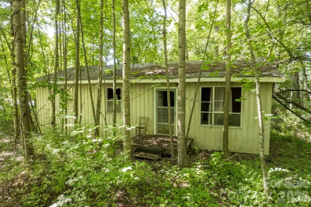 17 Chicago Avenue, Black Mountain, NC, 28711
